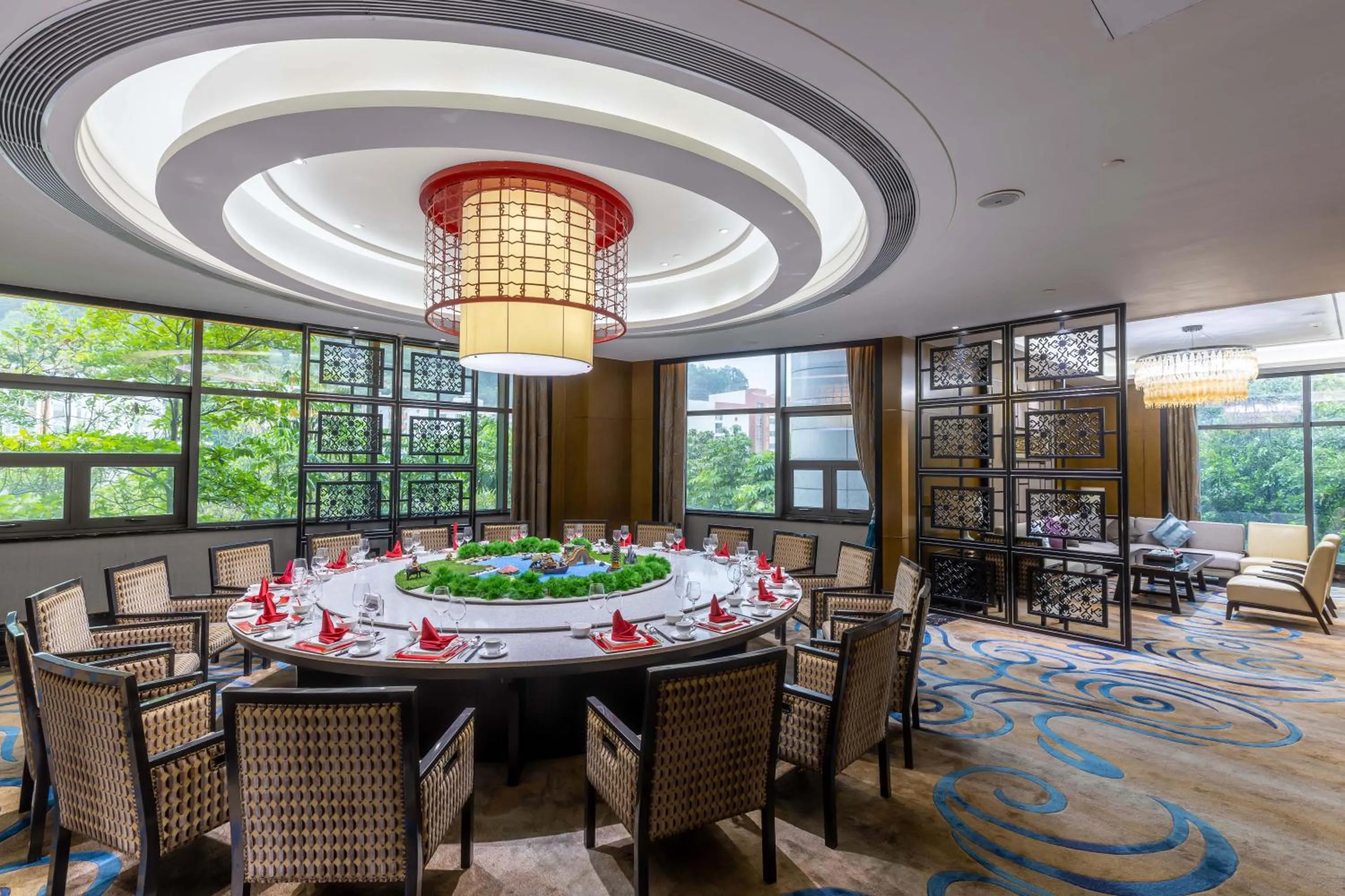Restaurant/places to eat in DoubleTree by Hilton Guangzhou Science City-Free Shuttle Bus Service During Canton Fair Period