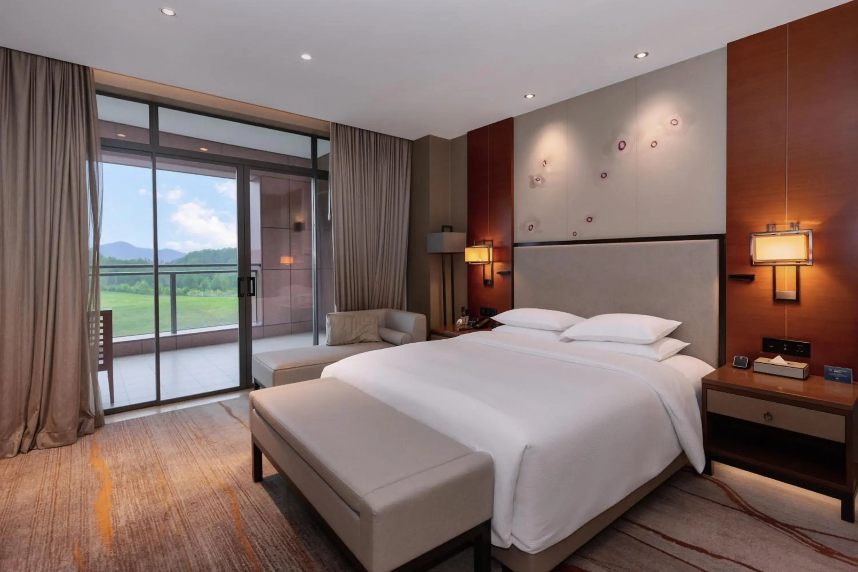 Executive Suite with Panoramic Balcony in DoubleTree by Hilton Guangzhou Science City-Free Shuttle Bus Service During Canton Fair Period Executive Suite with Panoramic Balcony in DoubleTree by Hilton Guangzhou Science City-Free Shuttle Bus Service During Canton Fair Period