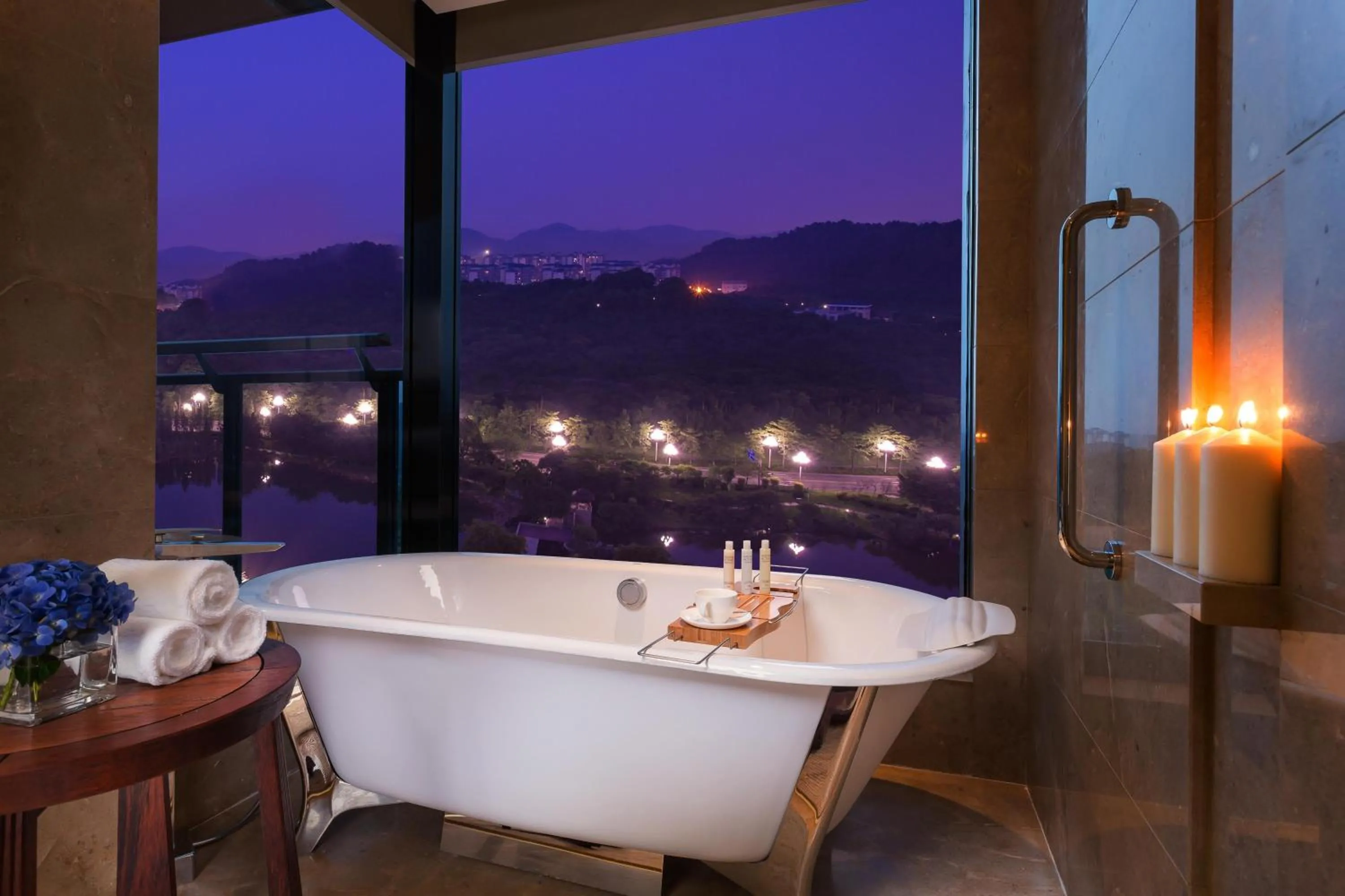 Bathroom in DoubleTree by Hilton Guangzhou Science City