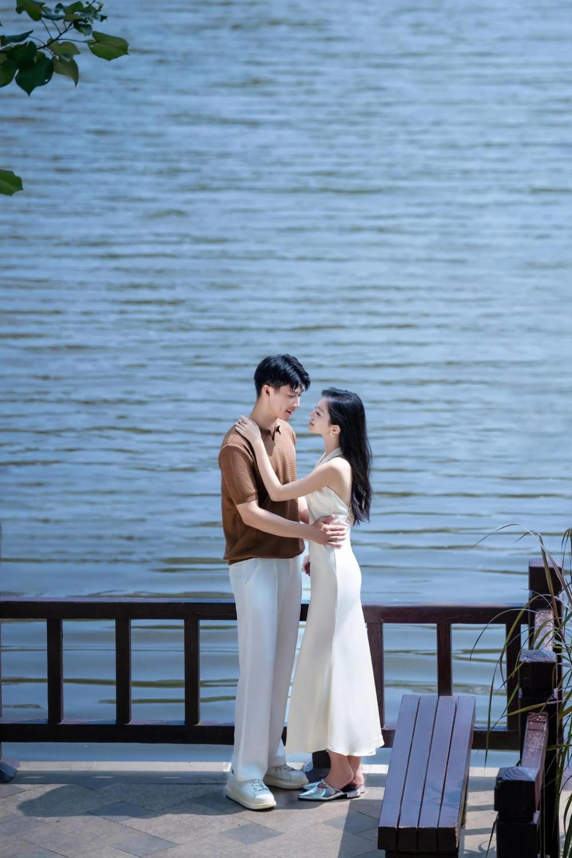 Text overlay in DoubleTree by Hilton Guangzhou Science City-Free Shuttle Bus Service During Canton Fair Period