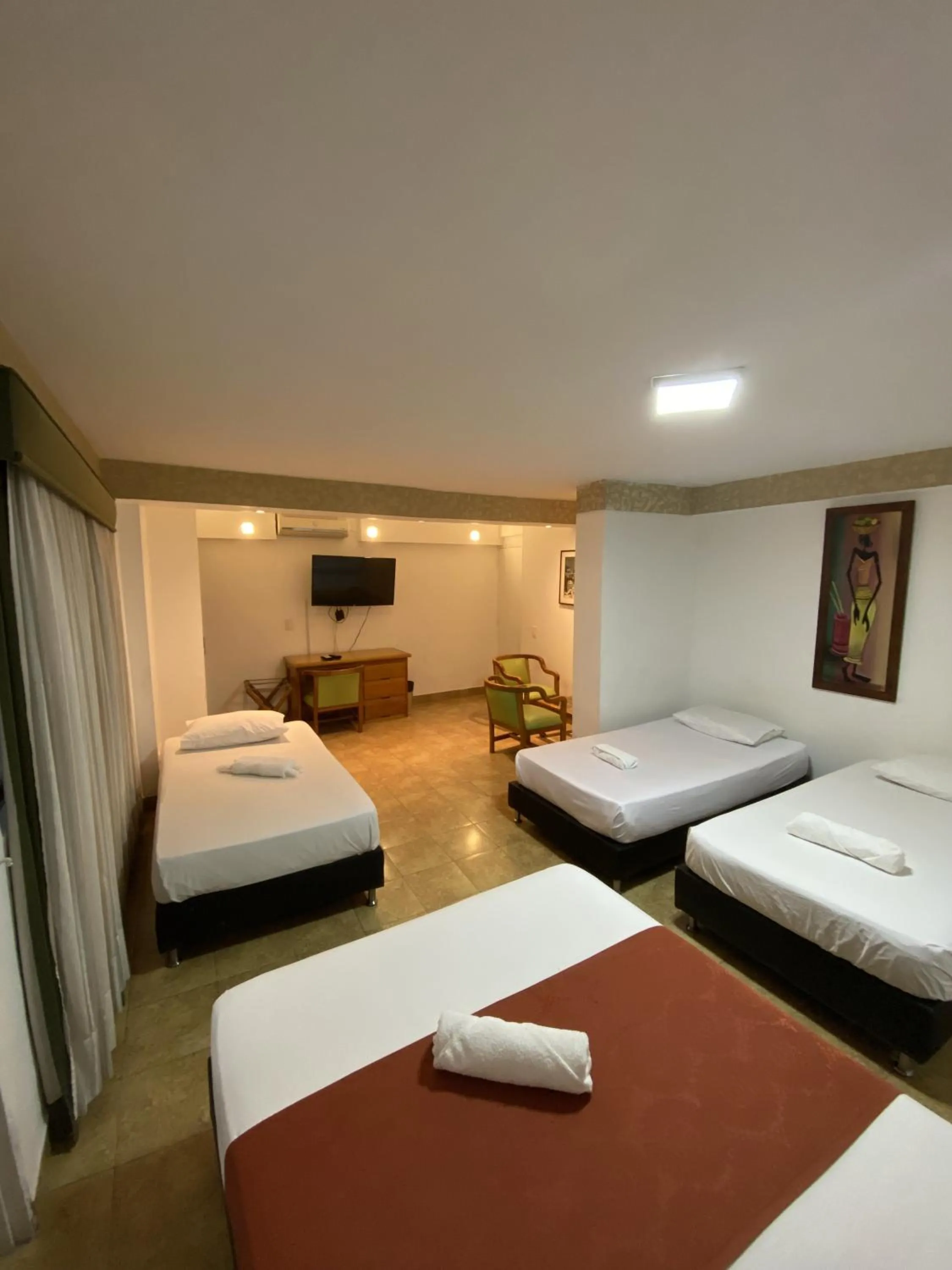 Photo of the whole room, Bed in Hotel Laureles 70