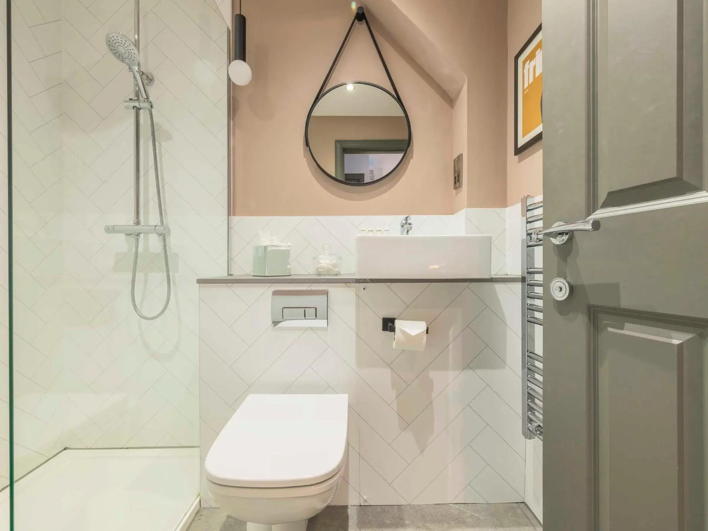 Bathroom in Holyrood Aparthotel Bathroom in Holyrood Aparthotel