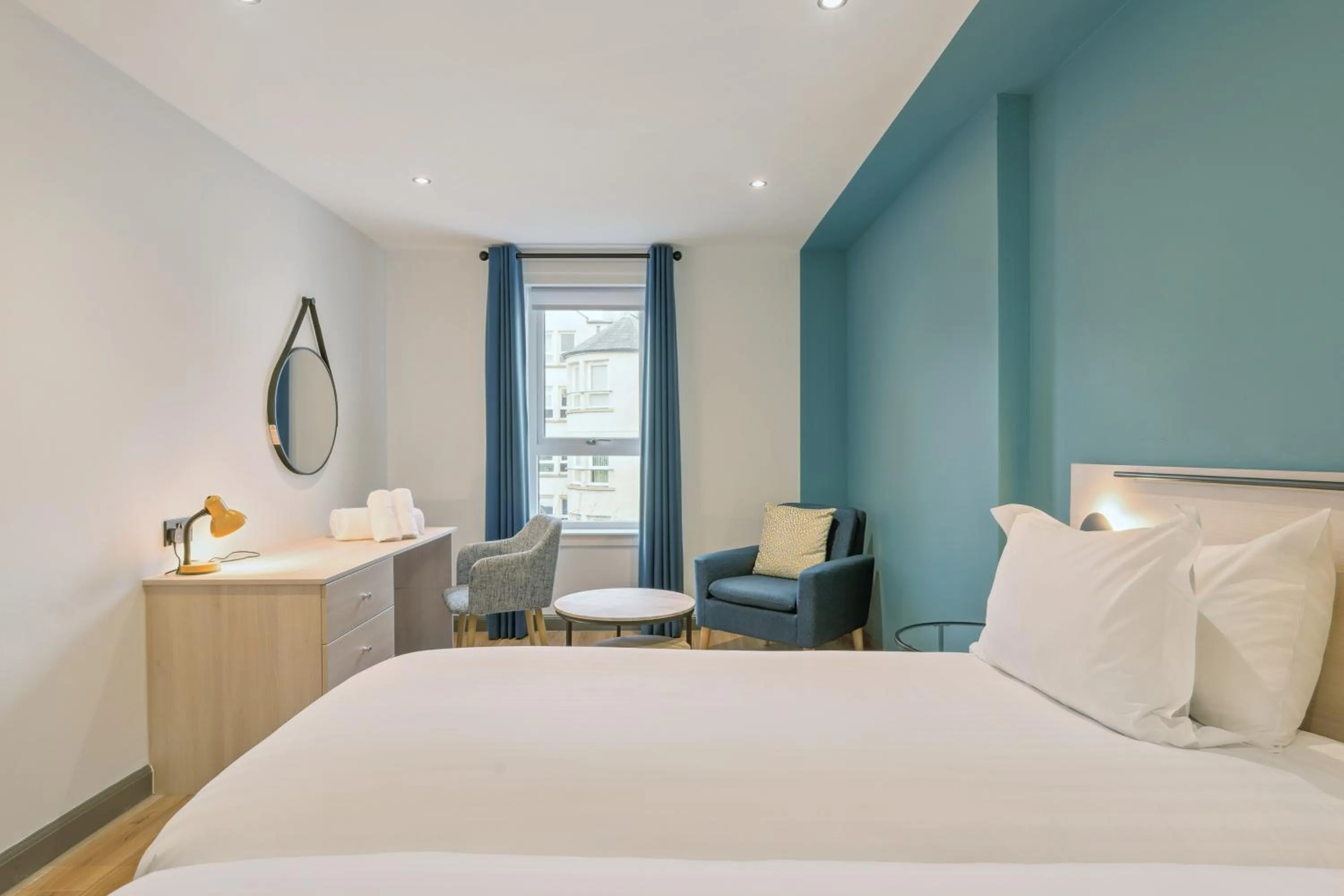 Bed in Holyrood Aparthotel