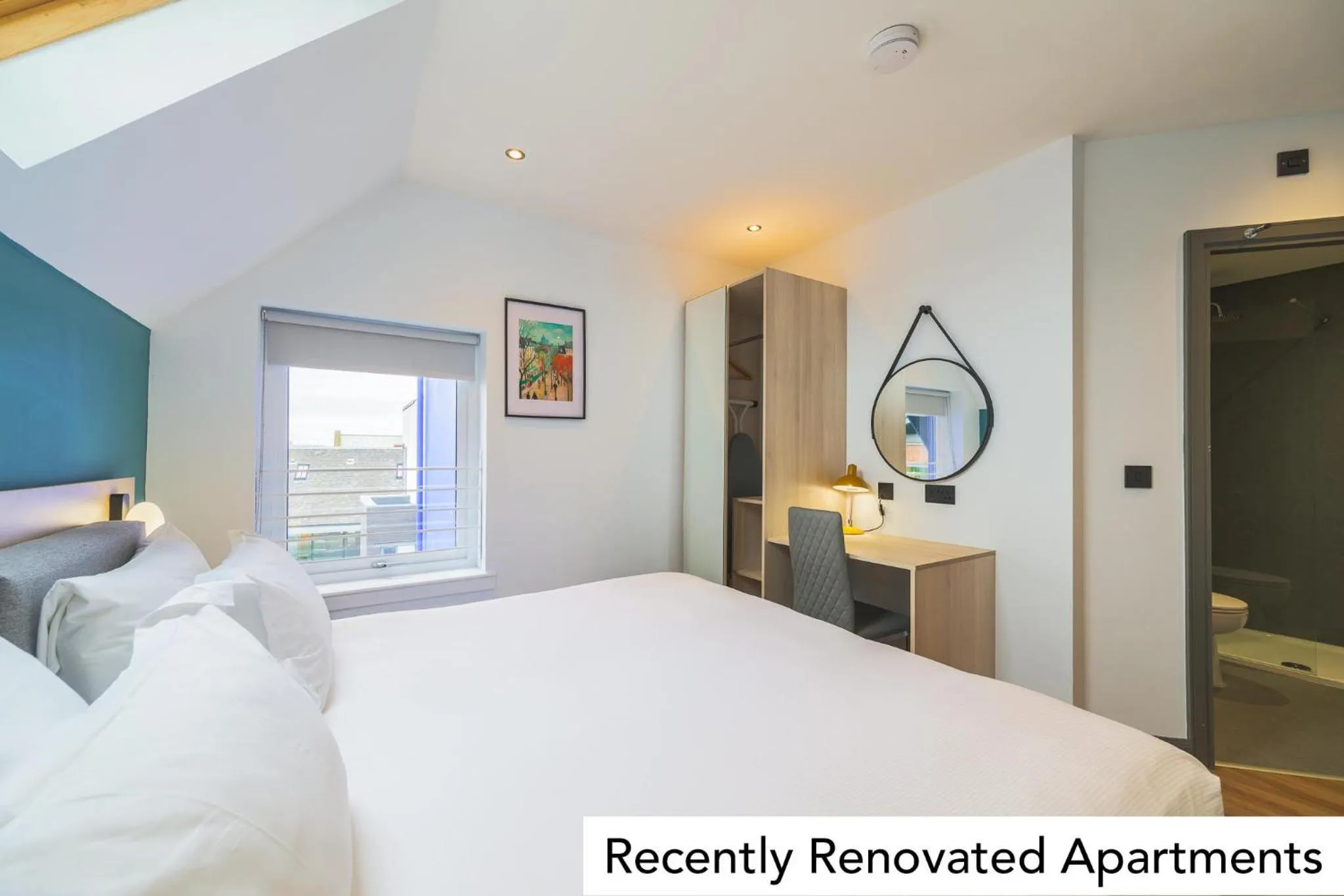 Bed in Holyrood Aparthotel