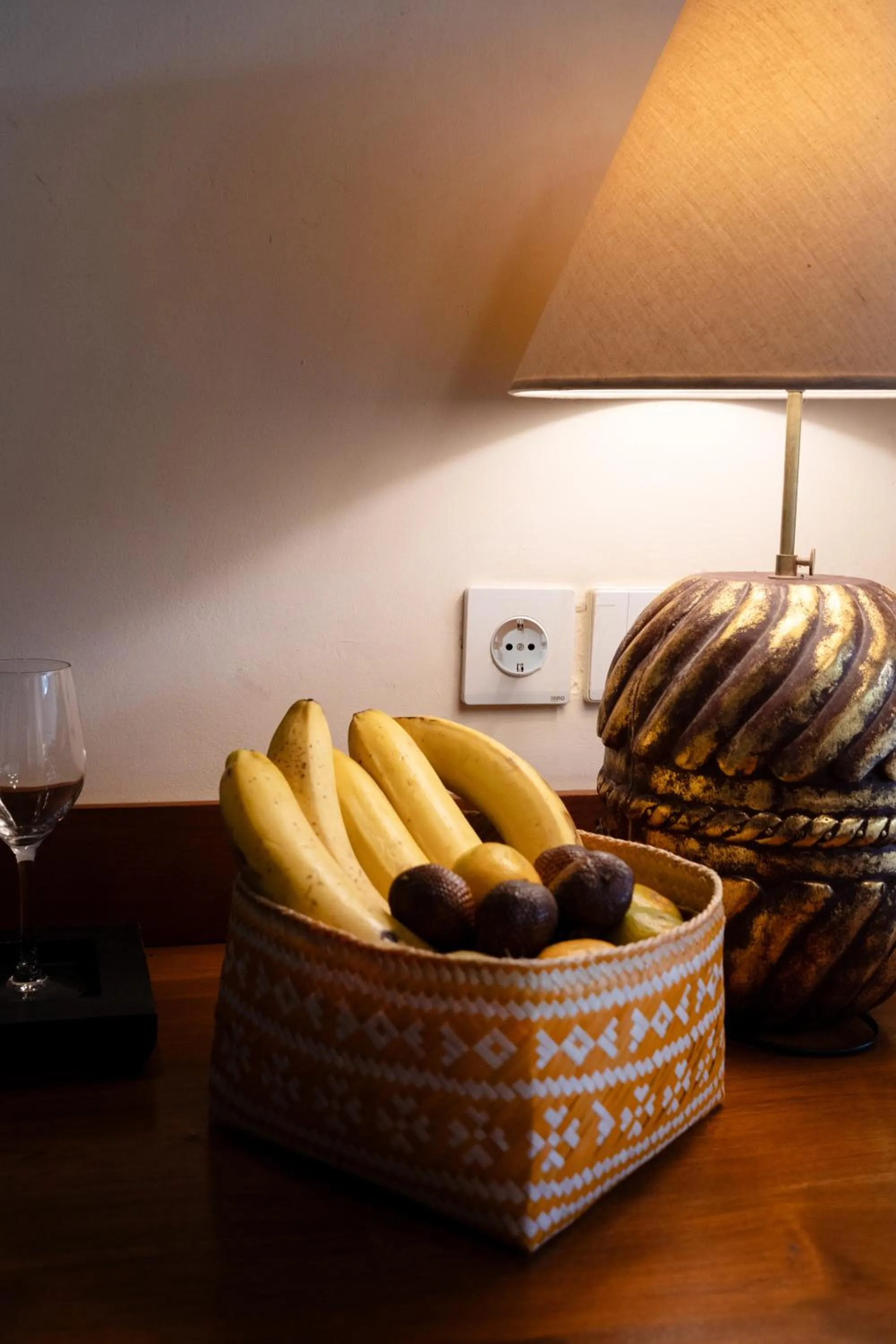 room service in Svarga Bebek Villas