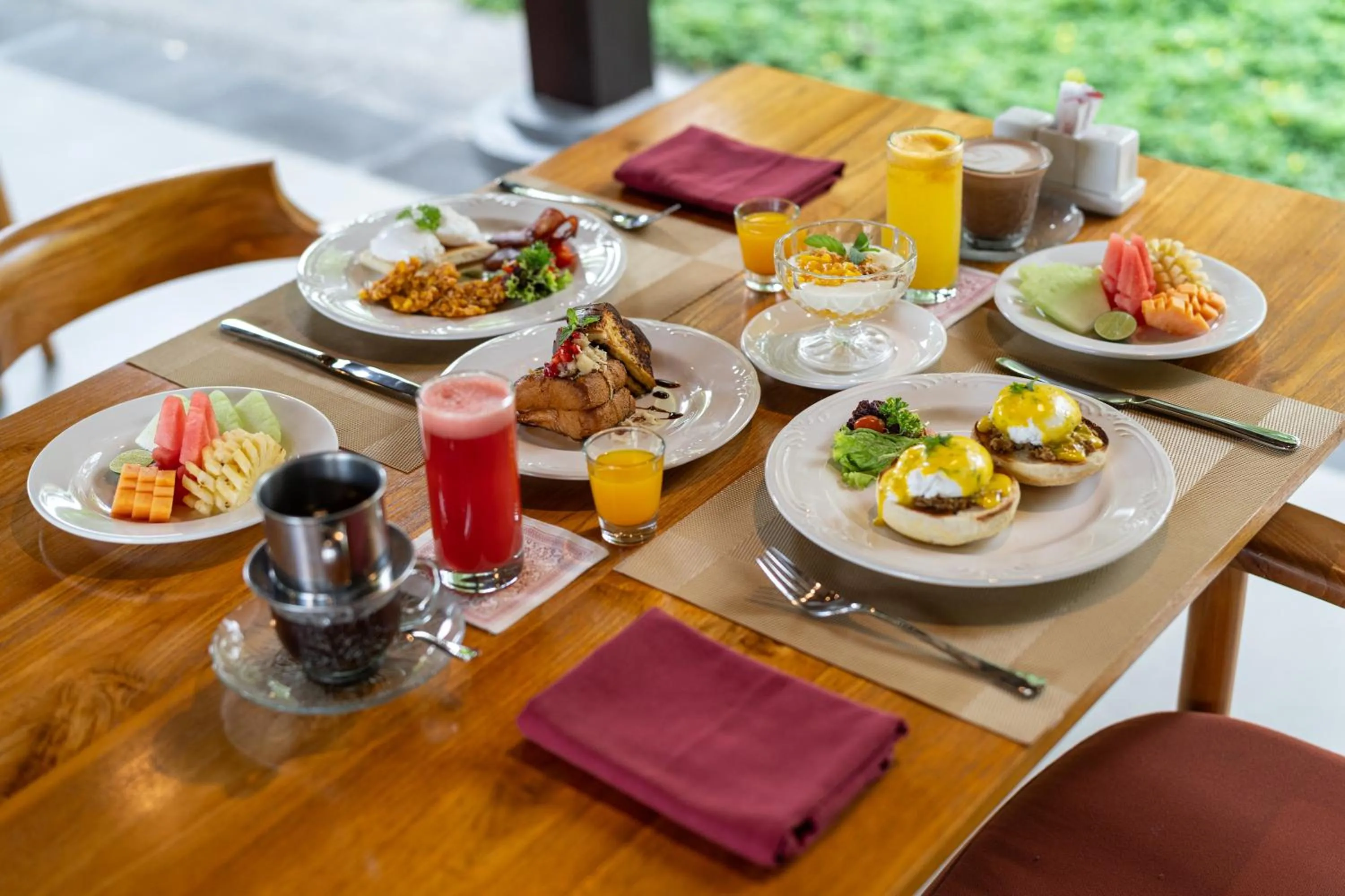 Continental breakfast in Svarga Bebek Villas