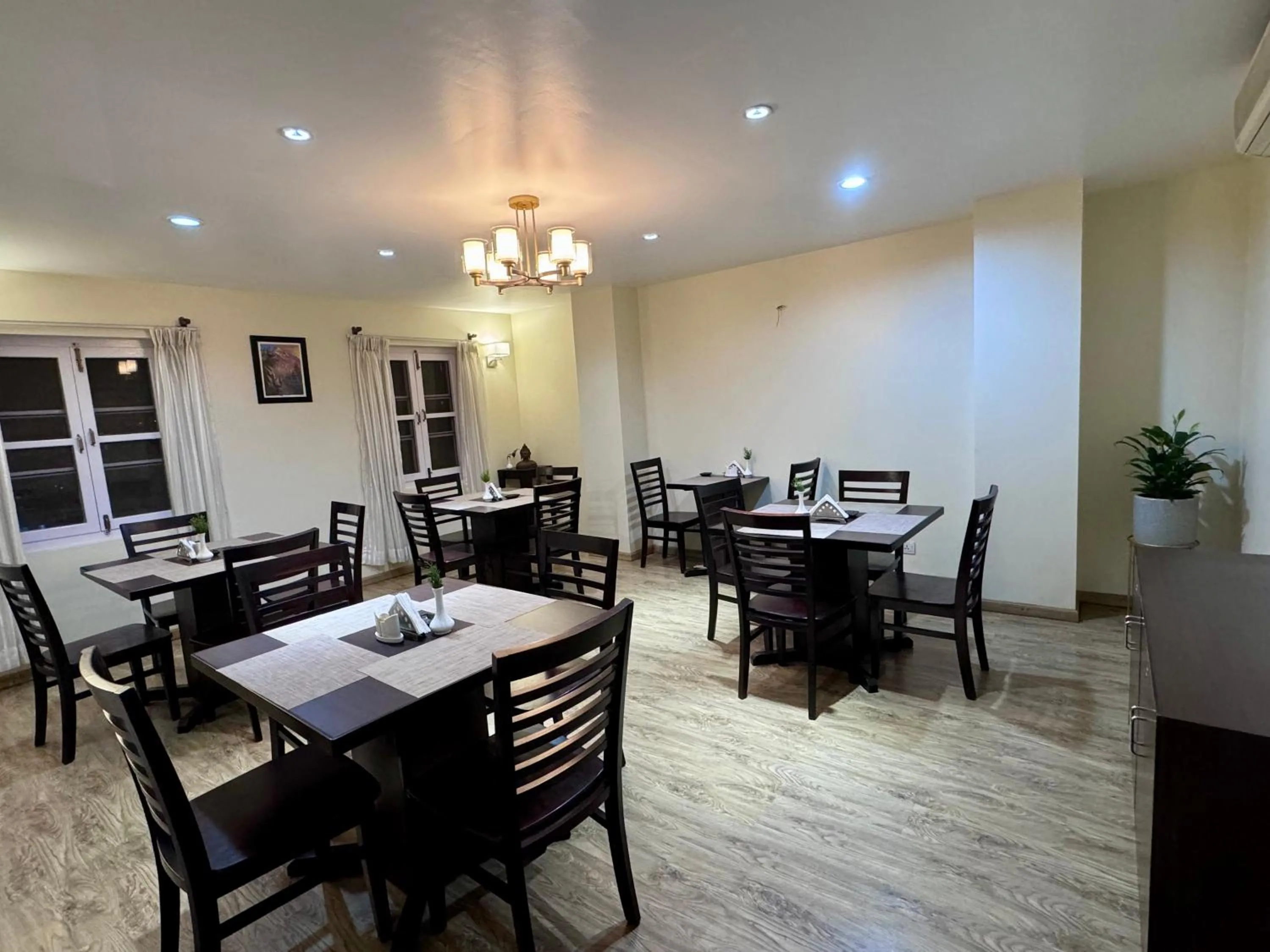 The Luxe Inn Boutique Hotel