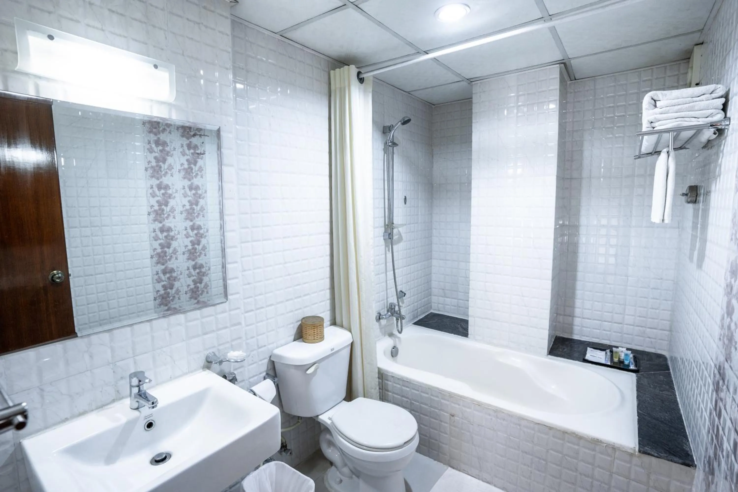 Bathroom in The Luxe Inn Boutique Hotel