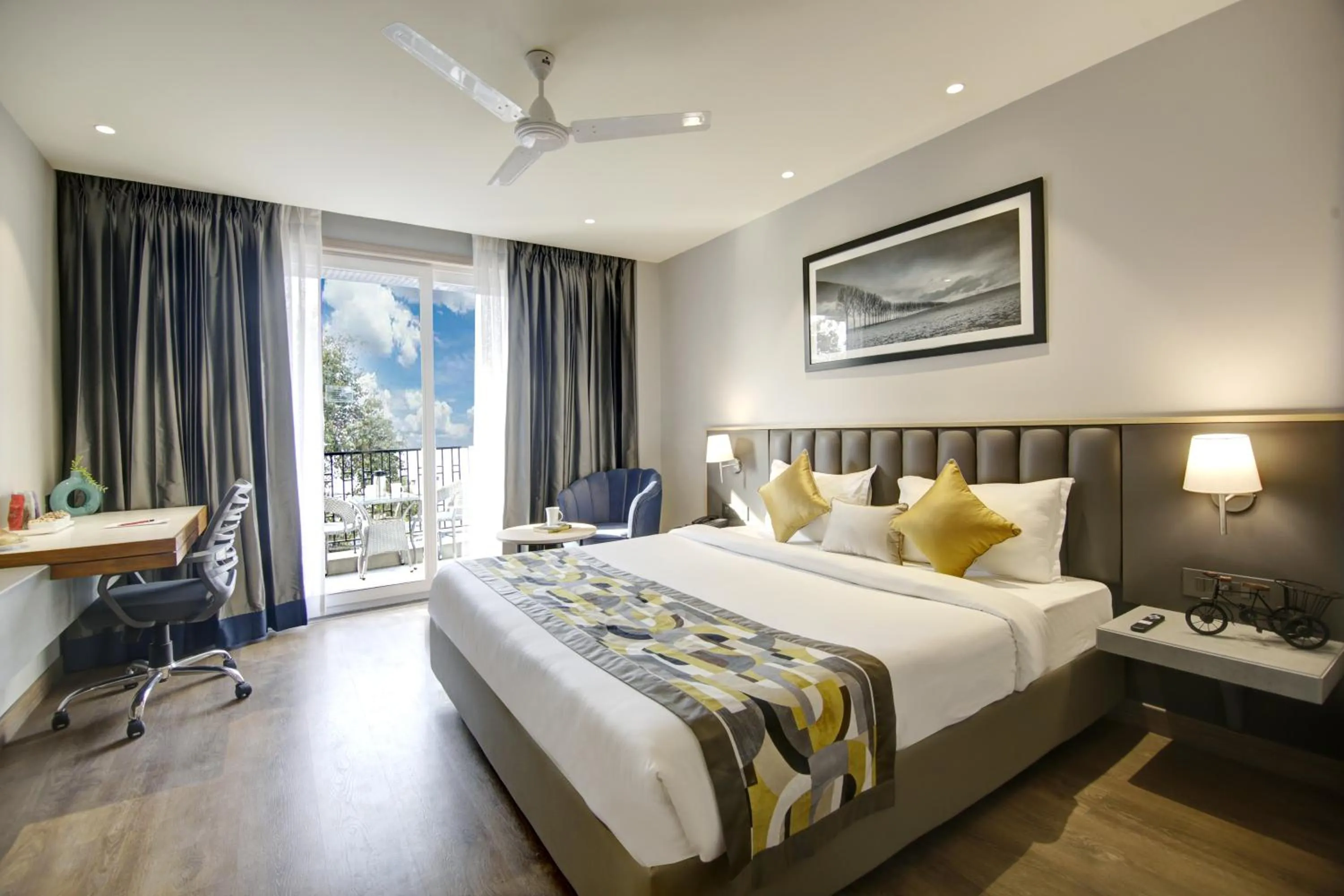 Bed in East Park Inn