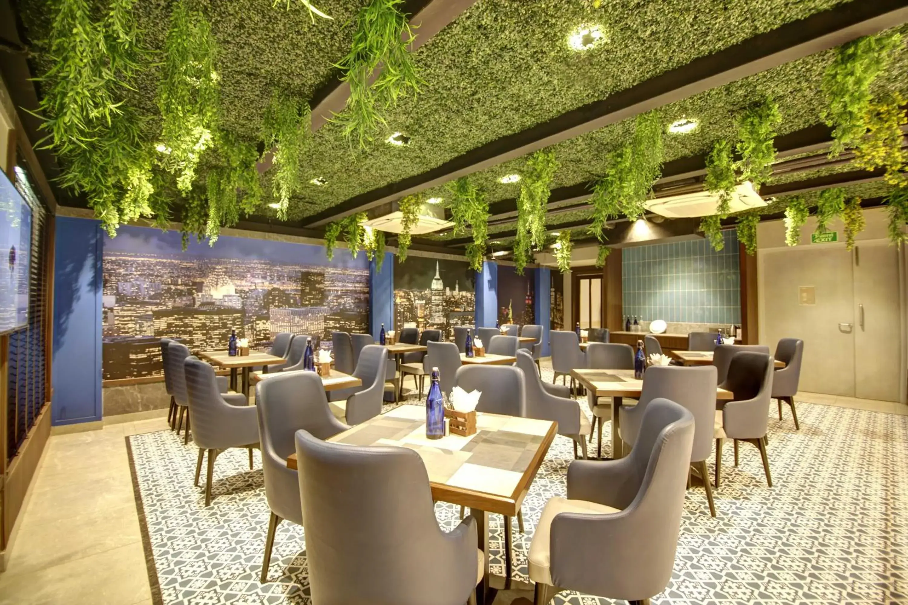 Restaurant/places to eat in East Park Inn Restaurant/places to eat in East Park Inn