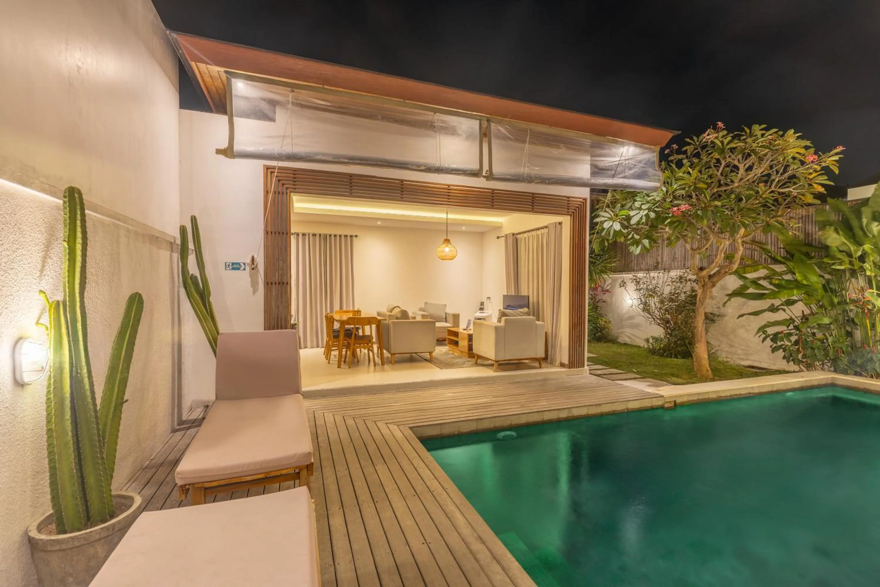 Living room in Bernard Villa by Betterplace