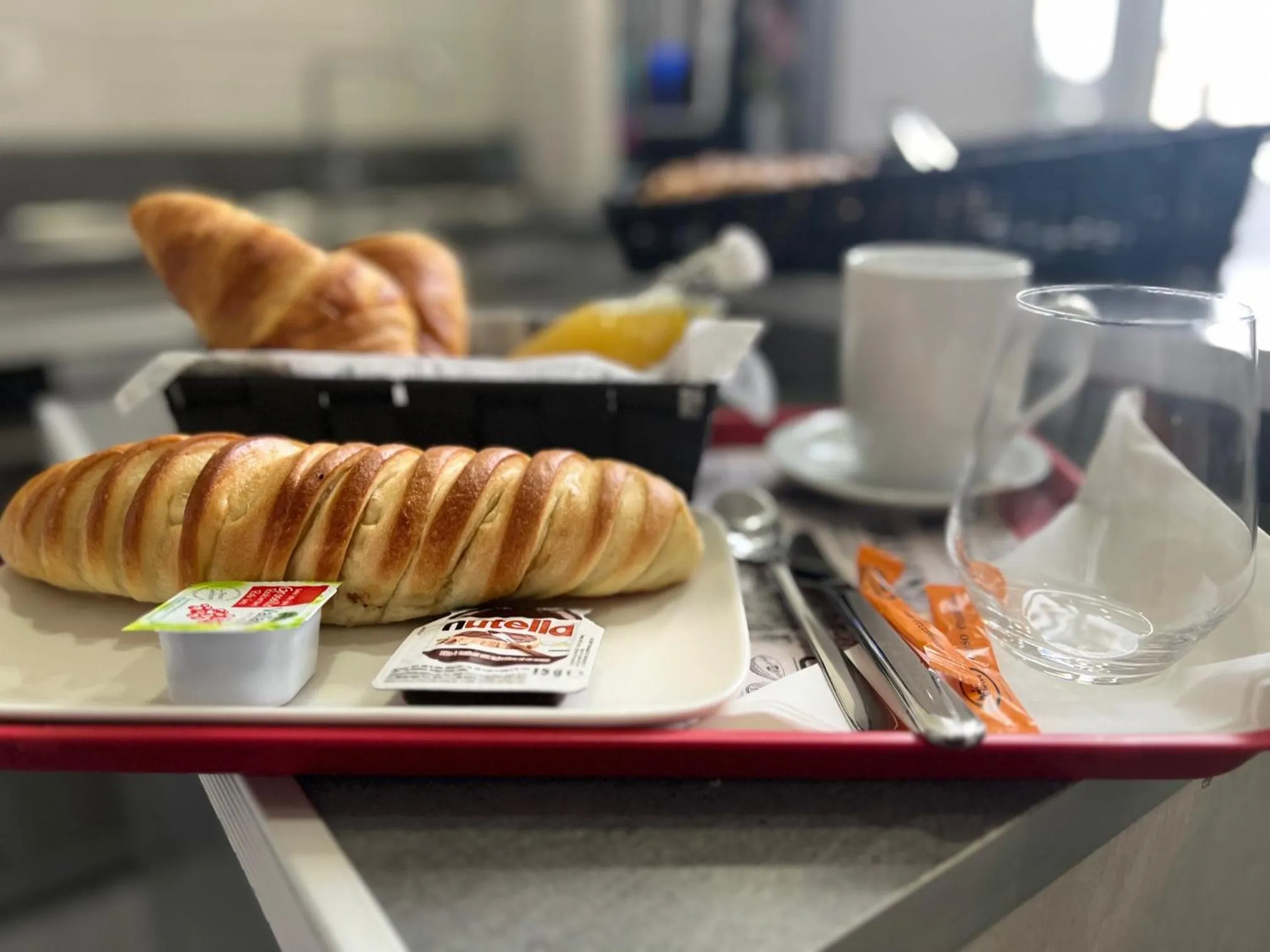 Continental breakfast in Armor Hotel
