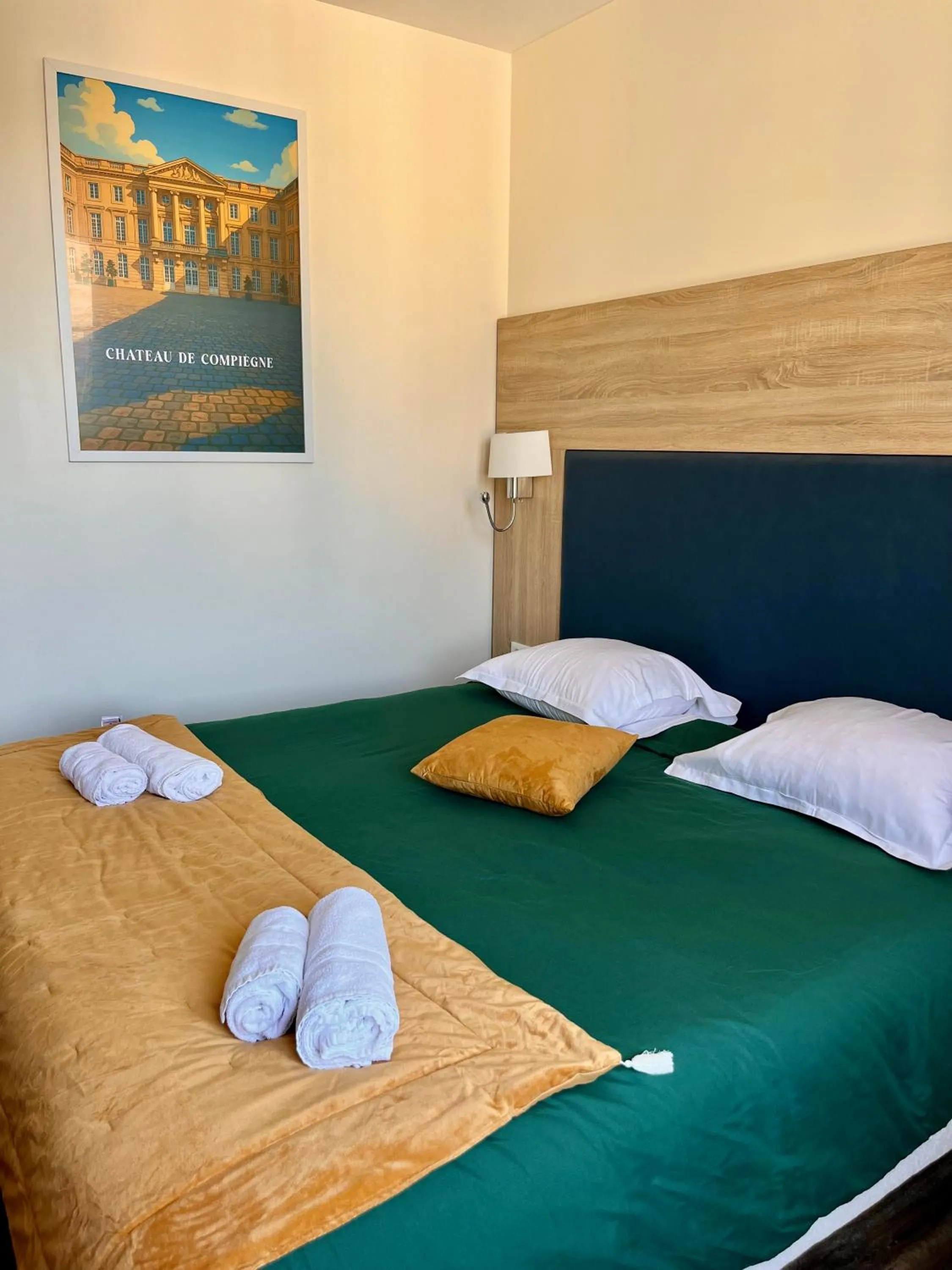 Bedroom, Bed in Armor Hotel