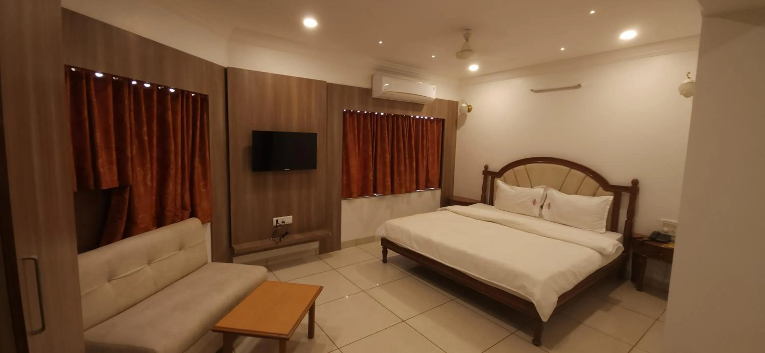 Bed in HOTEL GALAXY SURAT