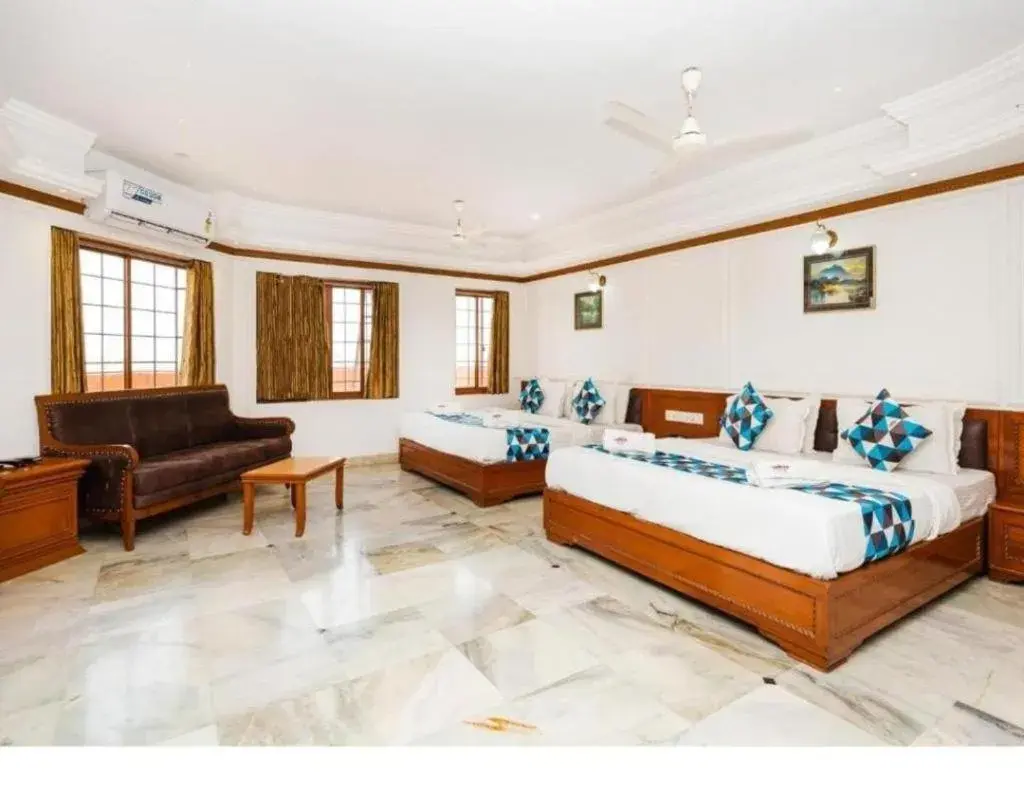 Bed in HOTEL GALAXY SURAT Bed in HOTEL GALAXY SURAT