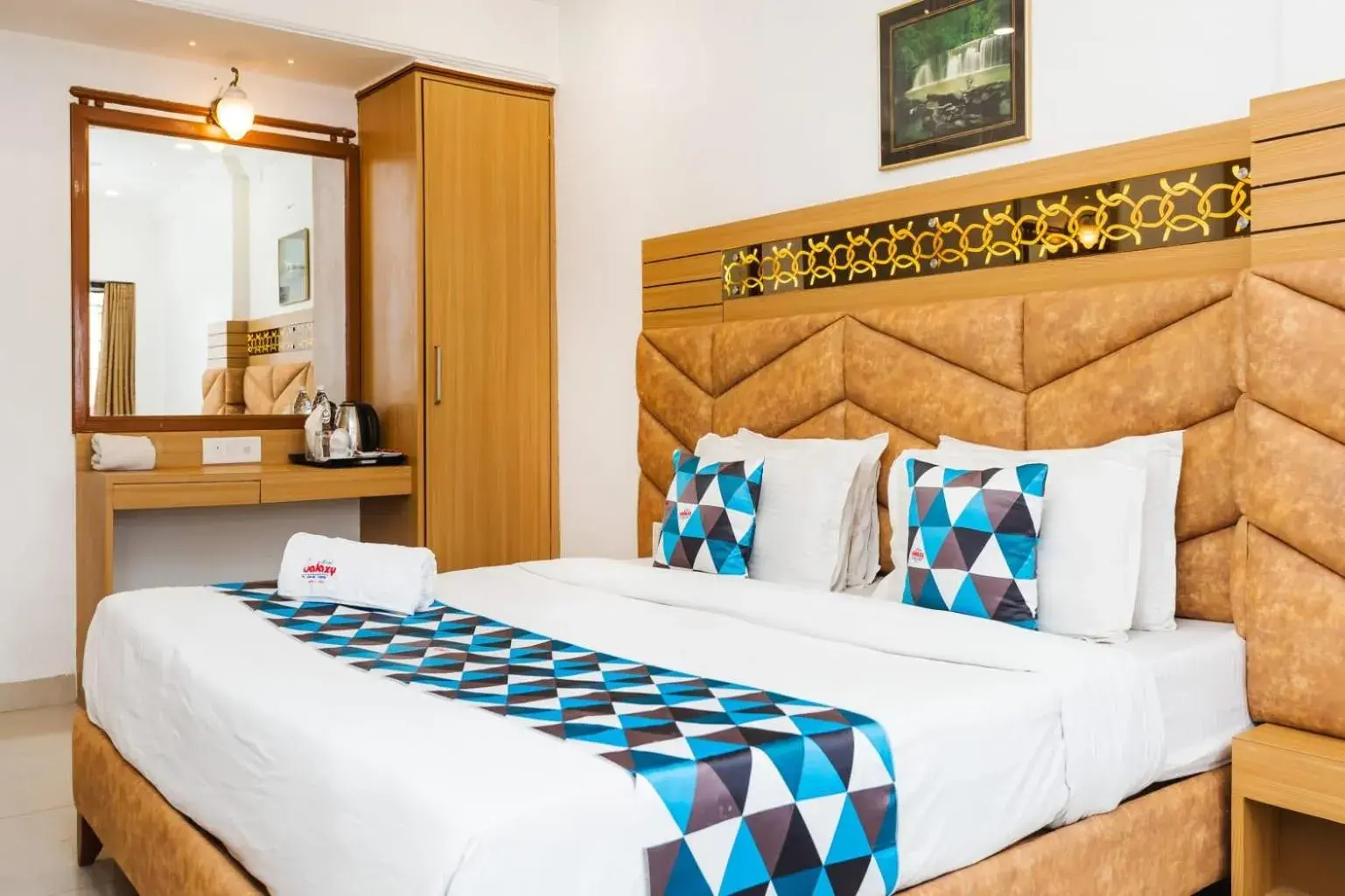 Bed in HOTEL GALAXY SURAT Bed in HOTEL GALAXY SURAT