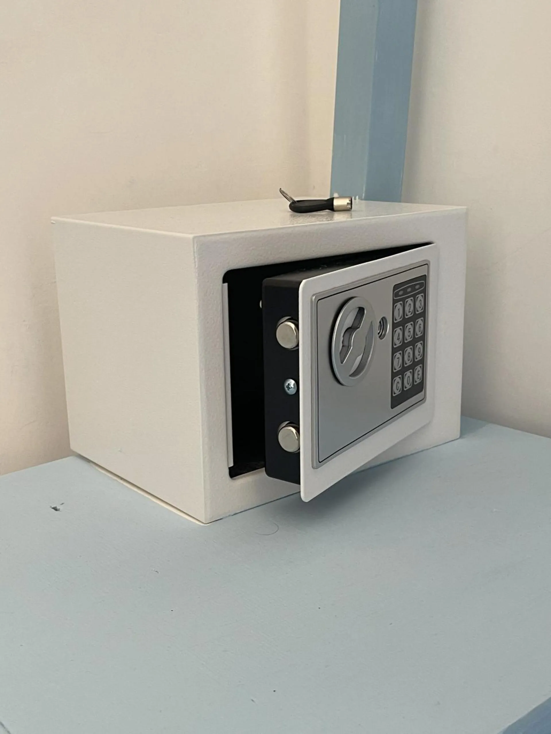 safe in Ambasciata Sorrento Relais