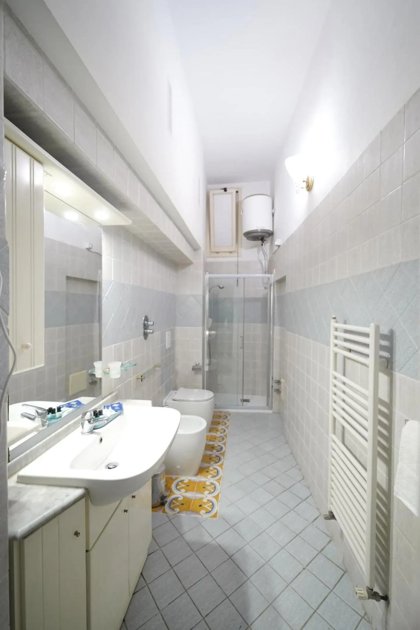 Shower in Ambasciata Sorrento Relais