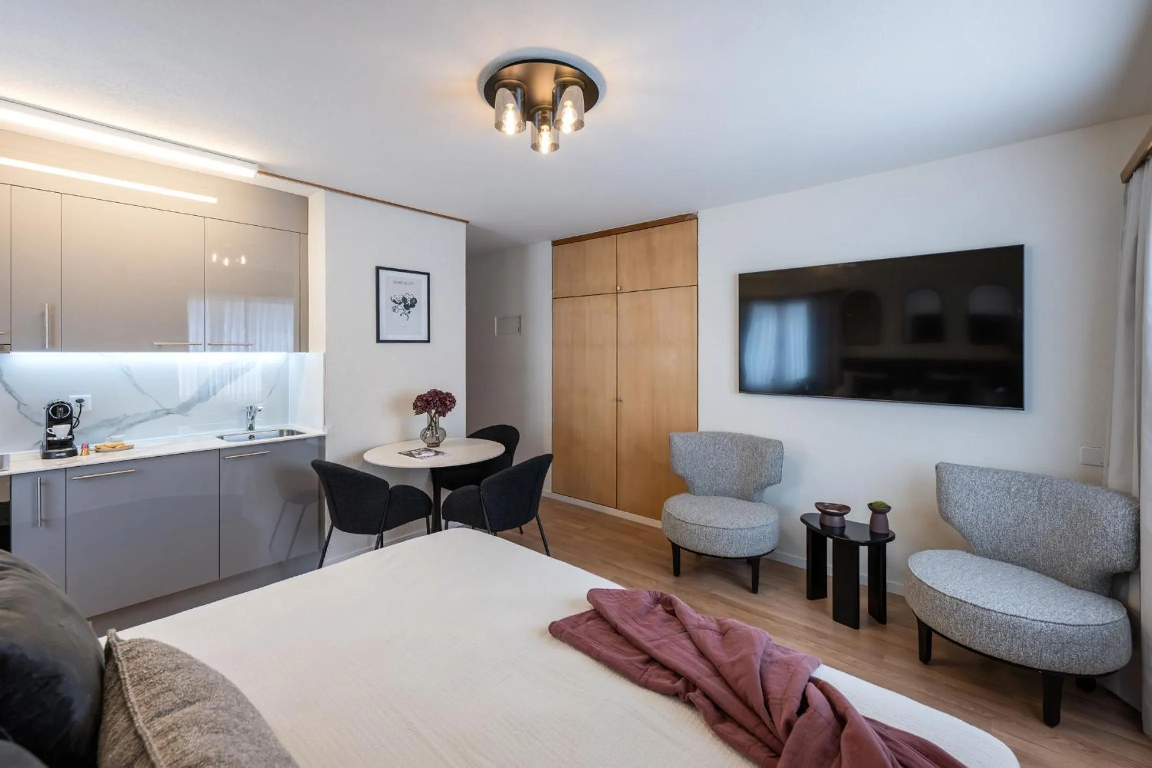 Bed in Chalet Alberti Davos Platz