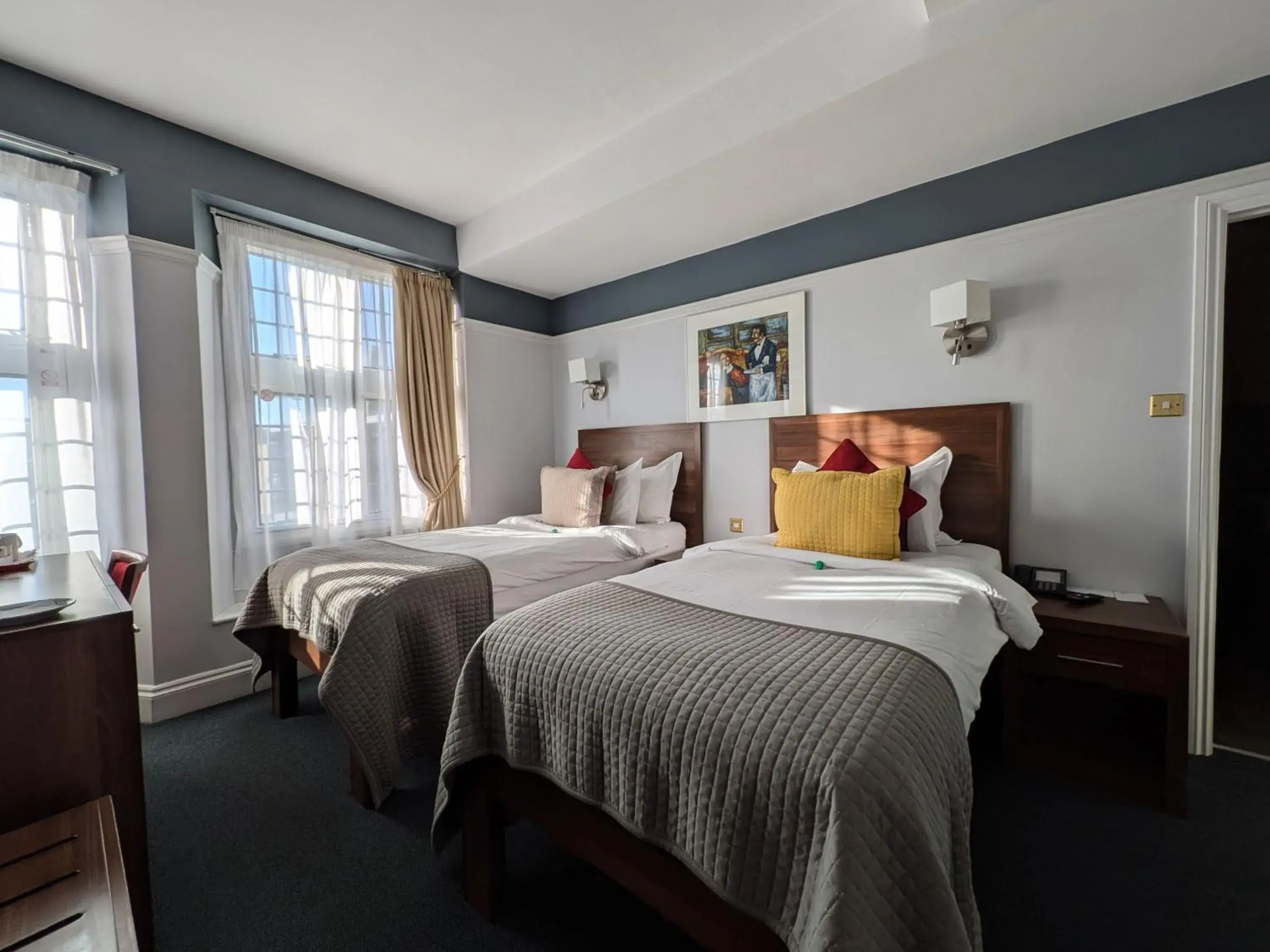 Bed in Royal Oxford Hotel Bed in Royal Oxford Hotel