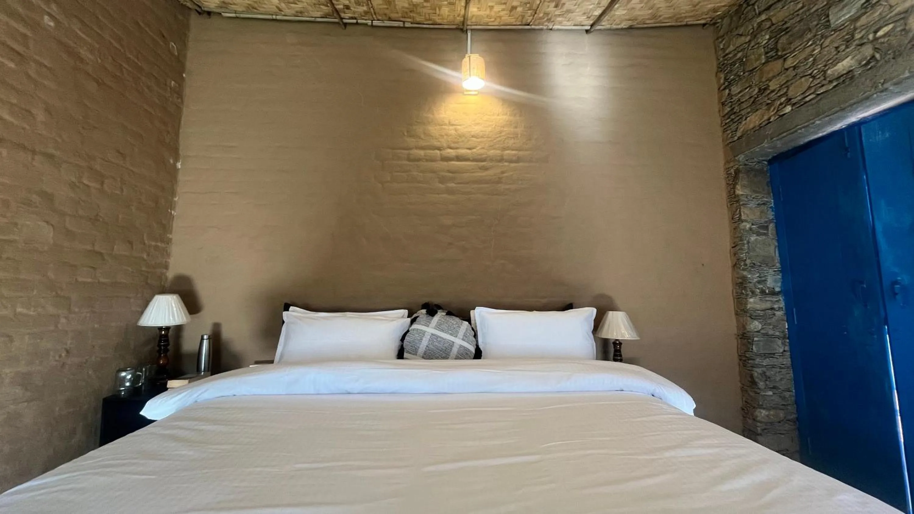 Bed in Burans Kot Heritage Home - Ramgarh