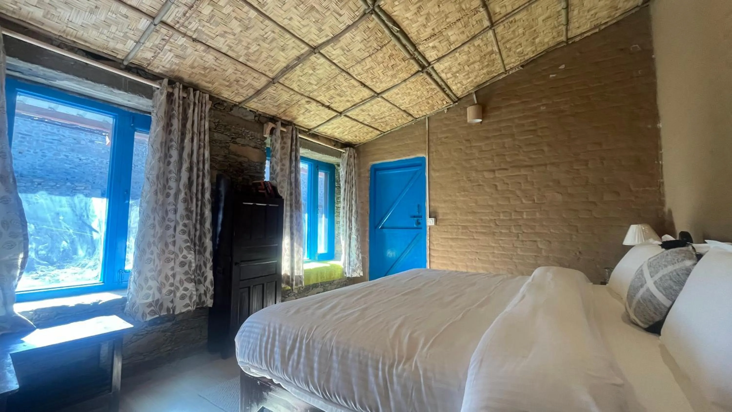 Bed in Burans Kot Heritage Home - Ramgarh