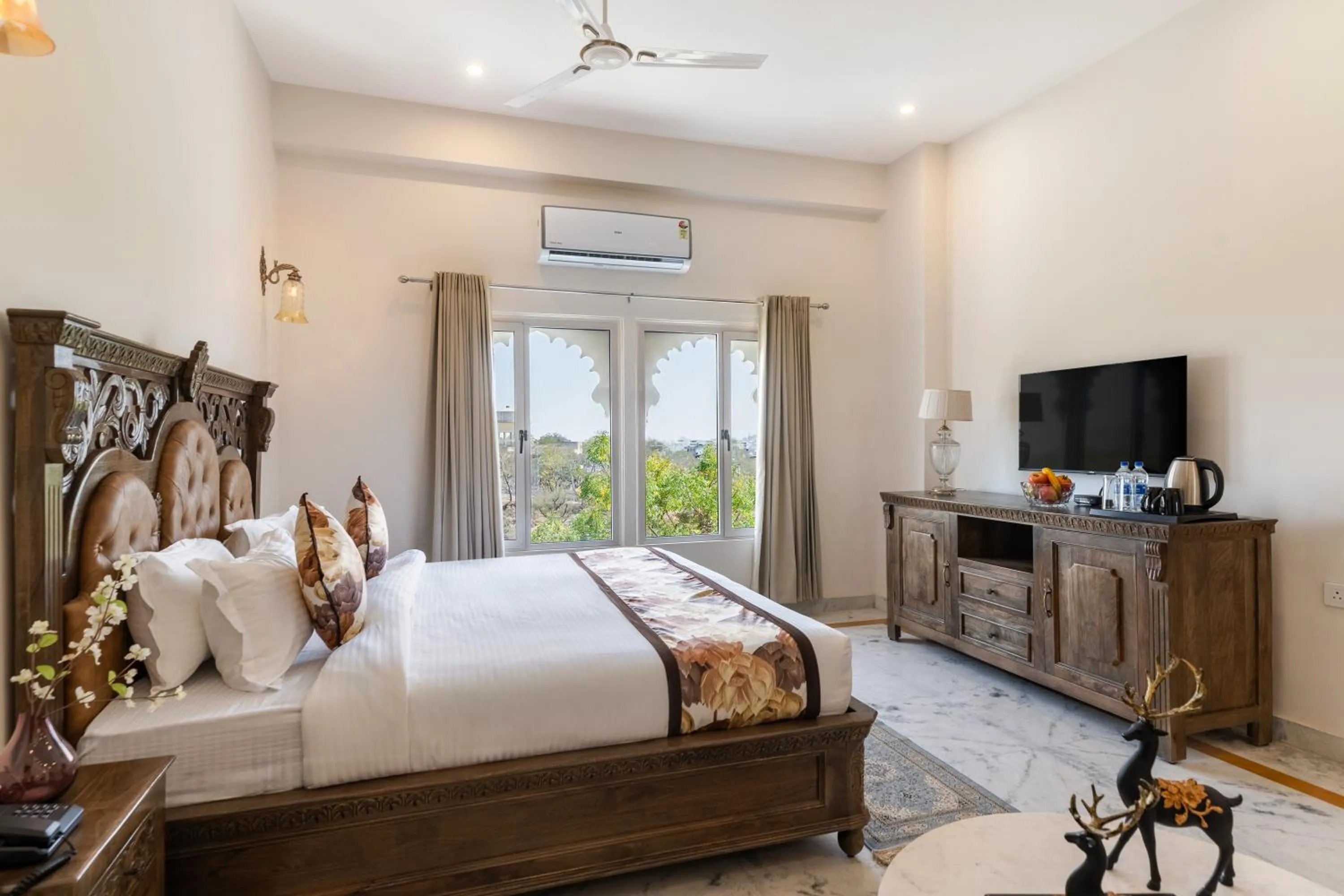 Bed in Hotel The Royal Courtyard