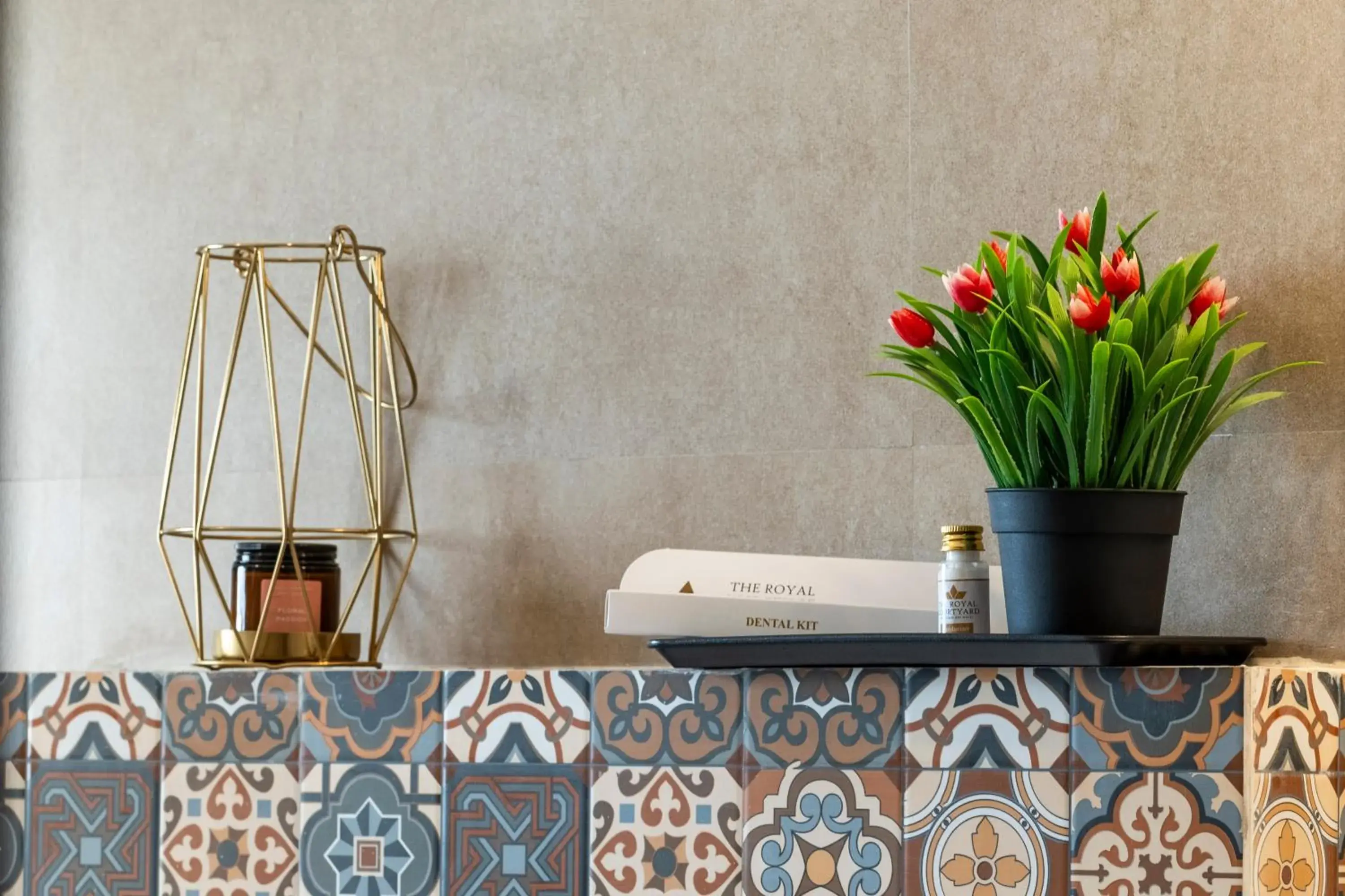 Bathroom in Hotel The Royal Courtyard Bathroom in Hotel The Royal Courtyard