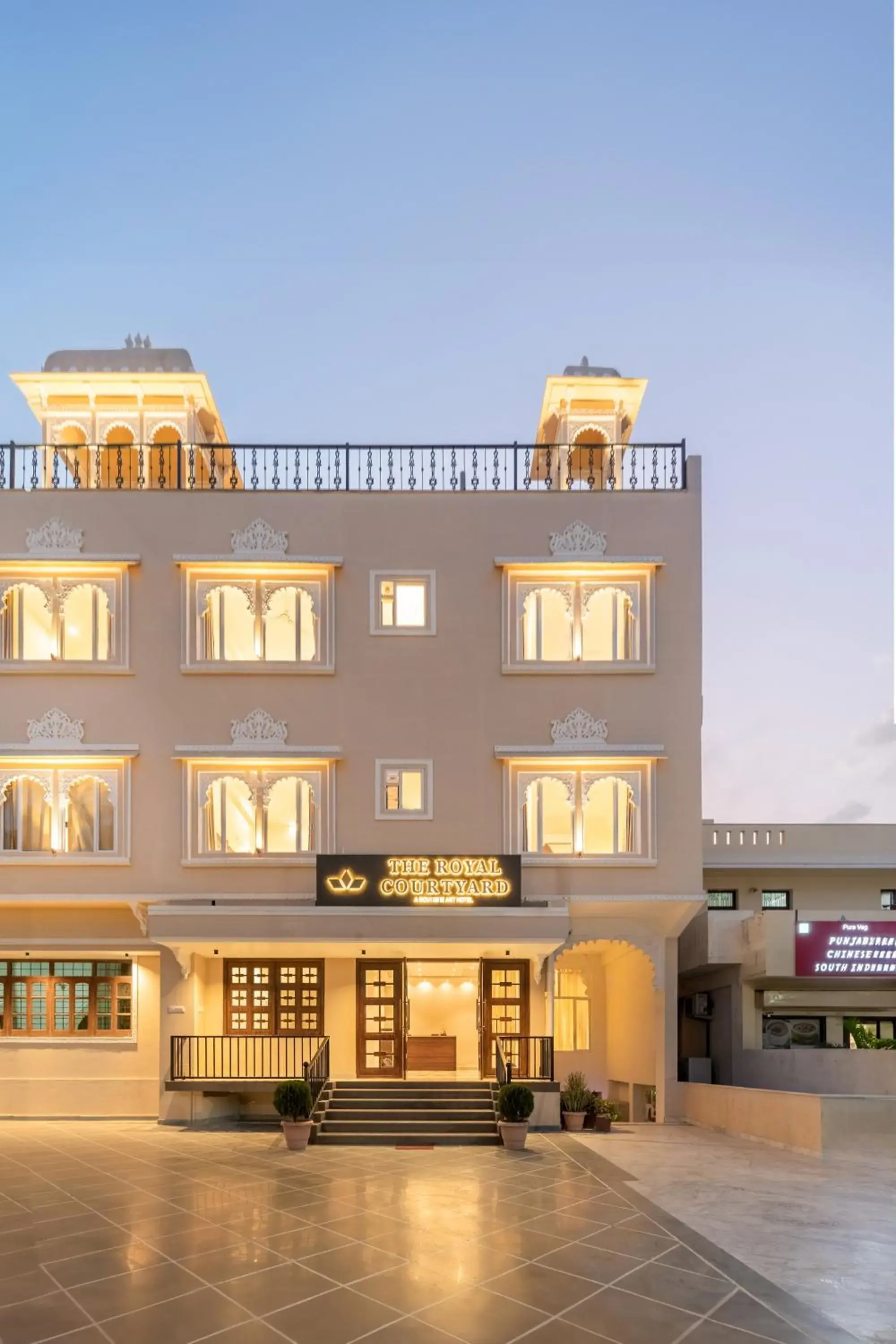 Property building in Hotel The Royal Courtyard Property building in Hotel The Royal Courtyard