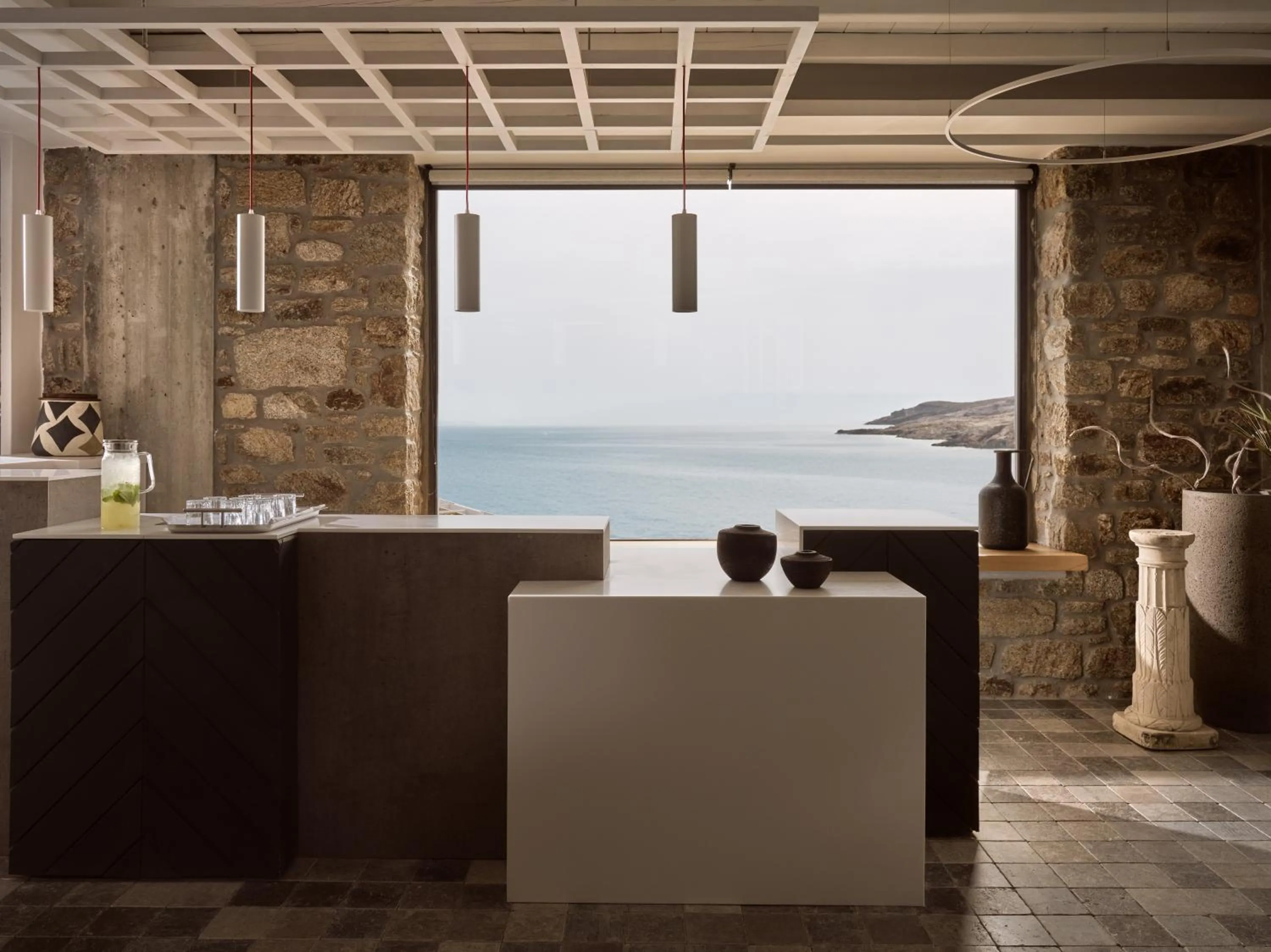 Lounge or bar in Semeli Coast Mykonos Curio Collection by Hilton