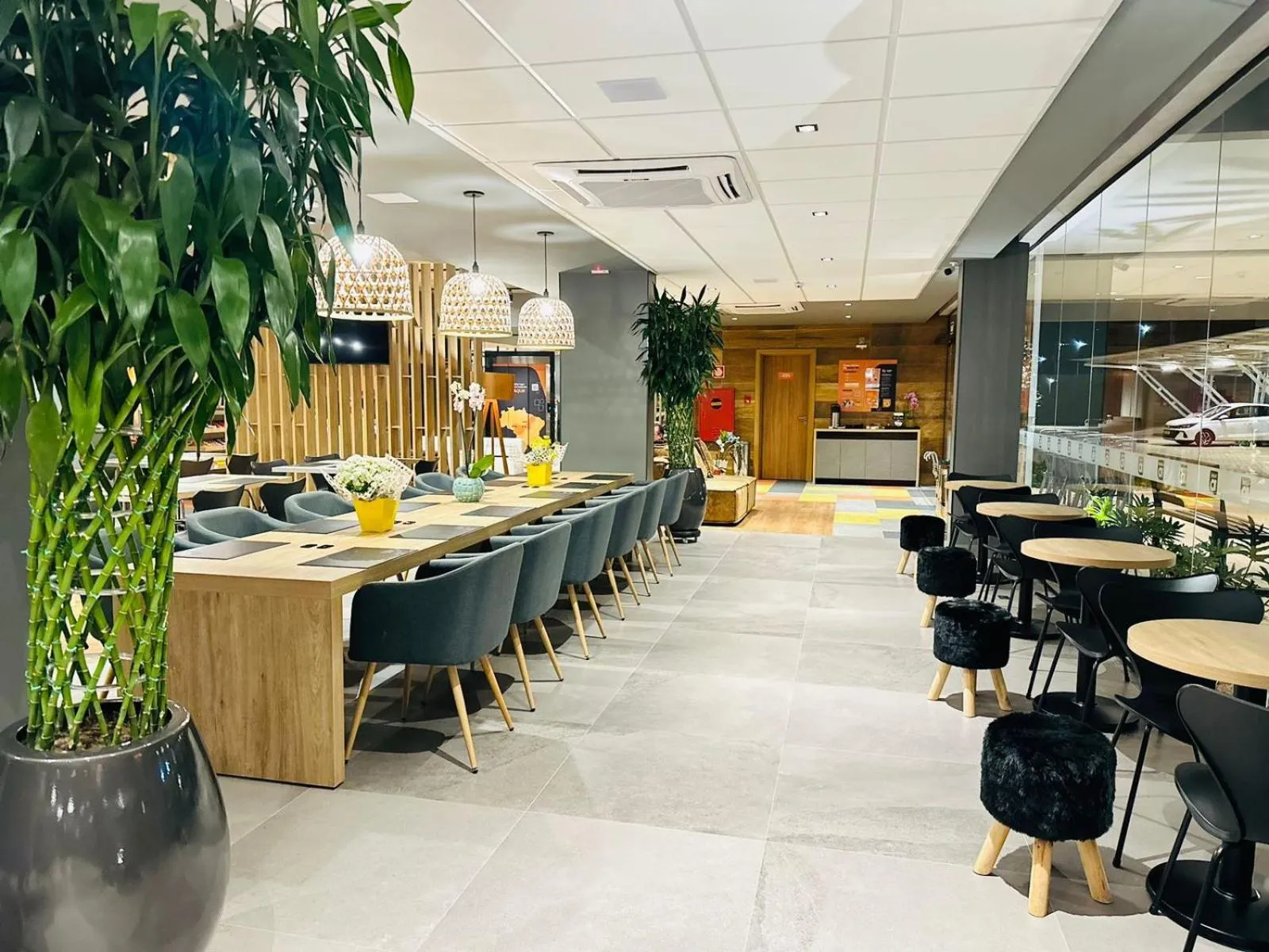 Restaurant/places to eat in Hotel 10 Sorriso