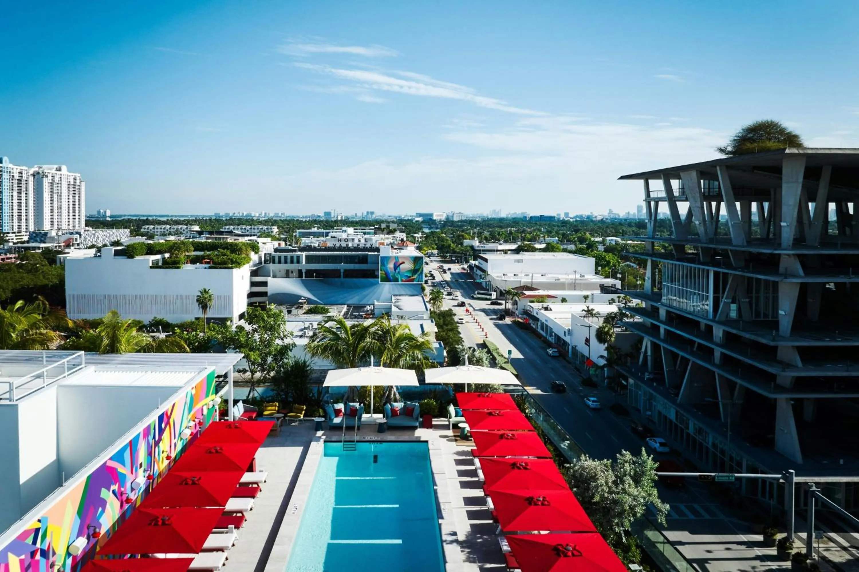 Swimming pool in citizenM Miami South Beach