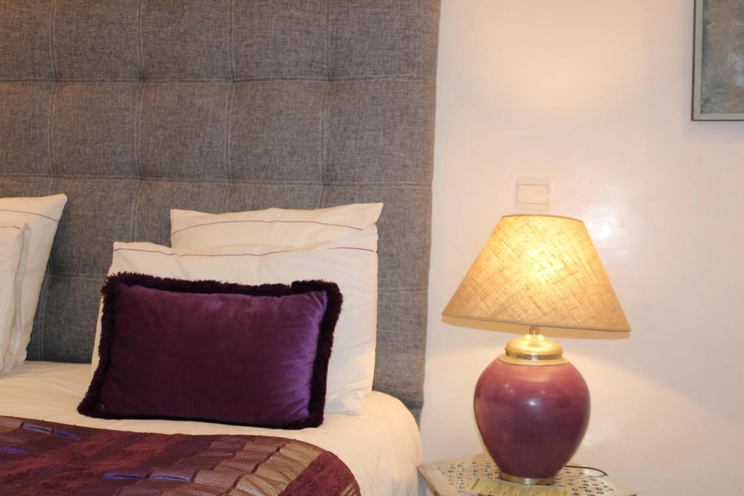 Bedroom, Bed in Riad La Sarrazine Privatisation complète Maison de famille à Marrakech
