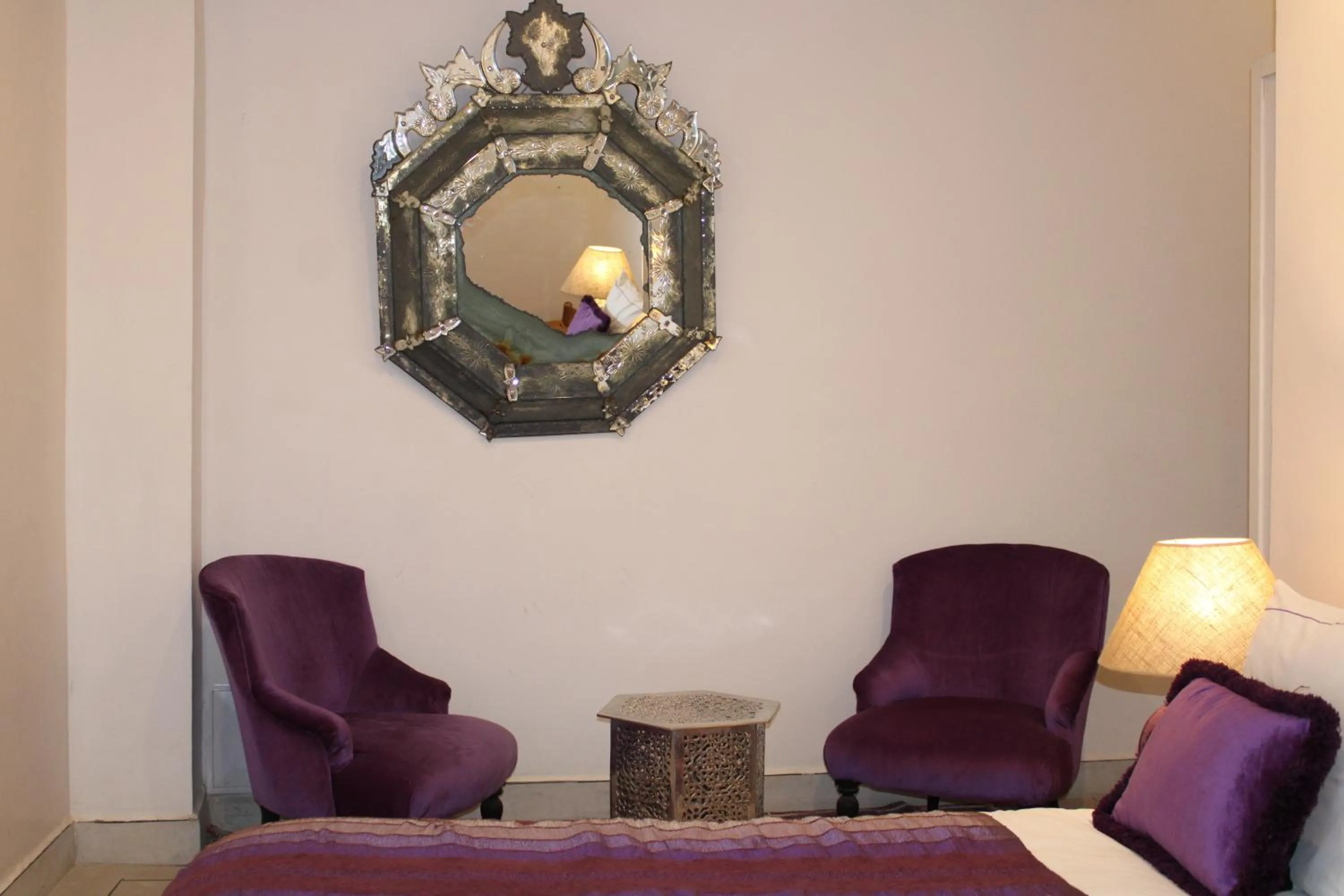 Bedroom in Riad La Sarrazine Privatisation complète Maison de famille à Marrakech