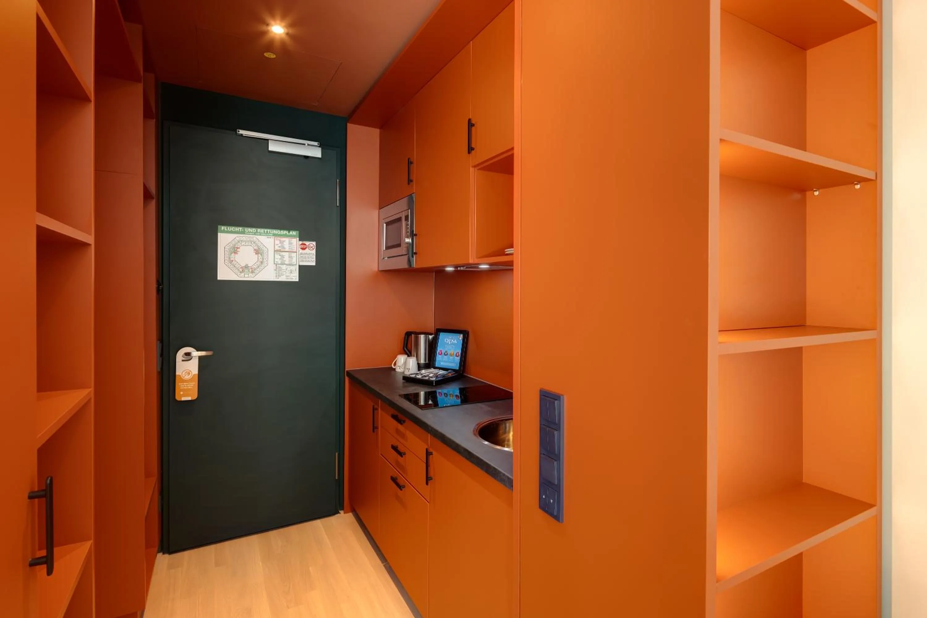 Kitchen or kitchenette in DEIN APART München