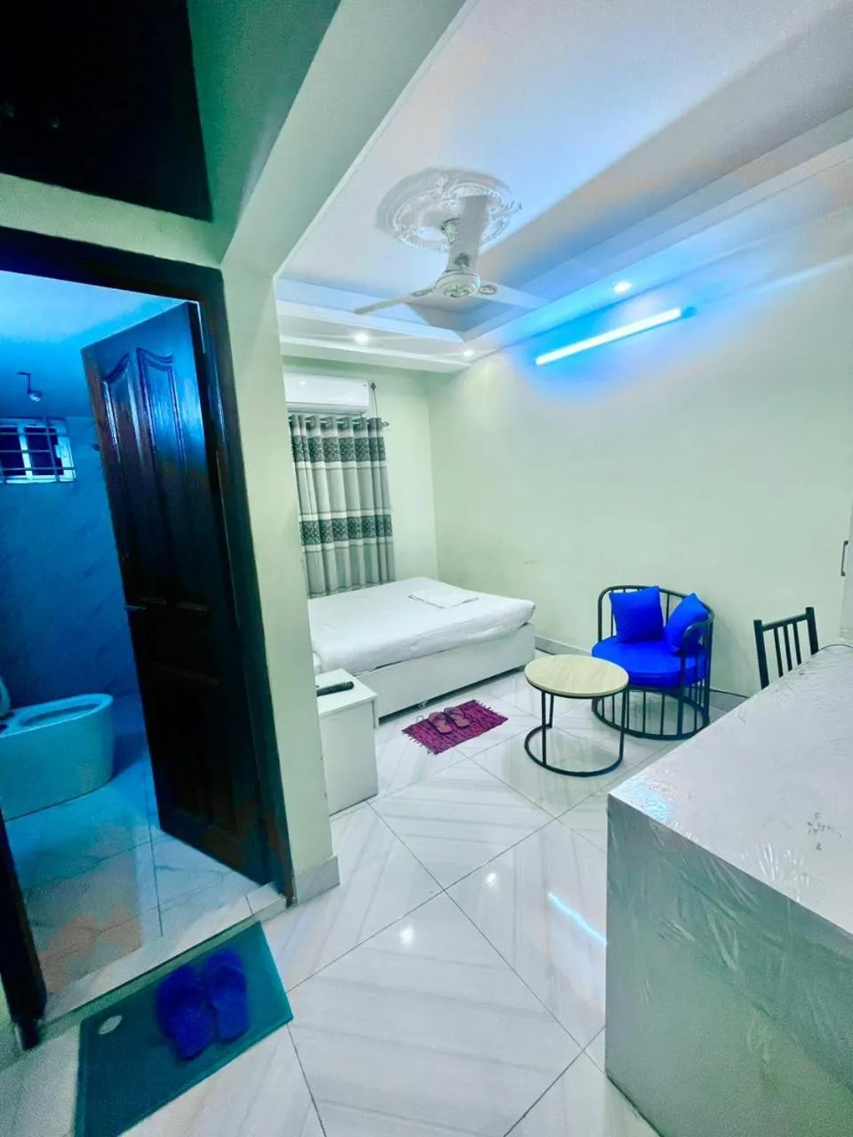 Bed in Hotel White Stone