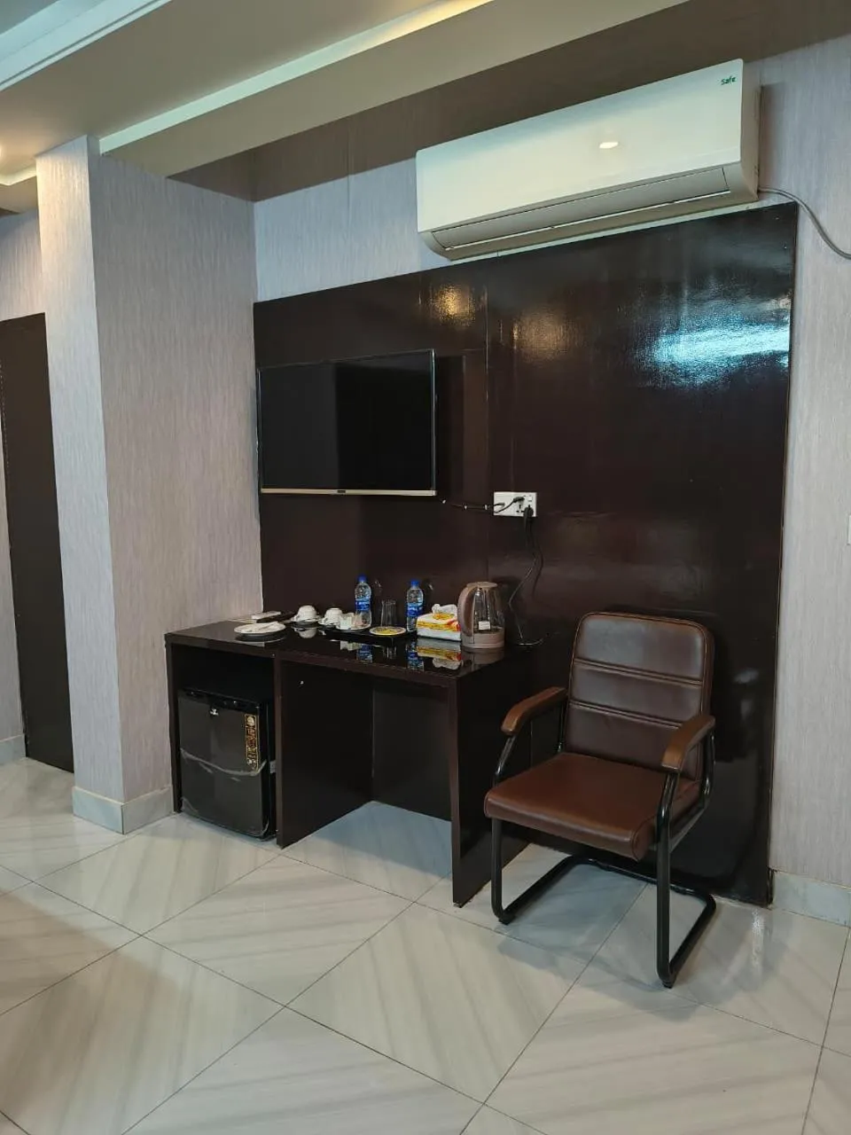 TV and multimedia in Hotel White Stone