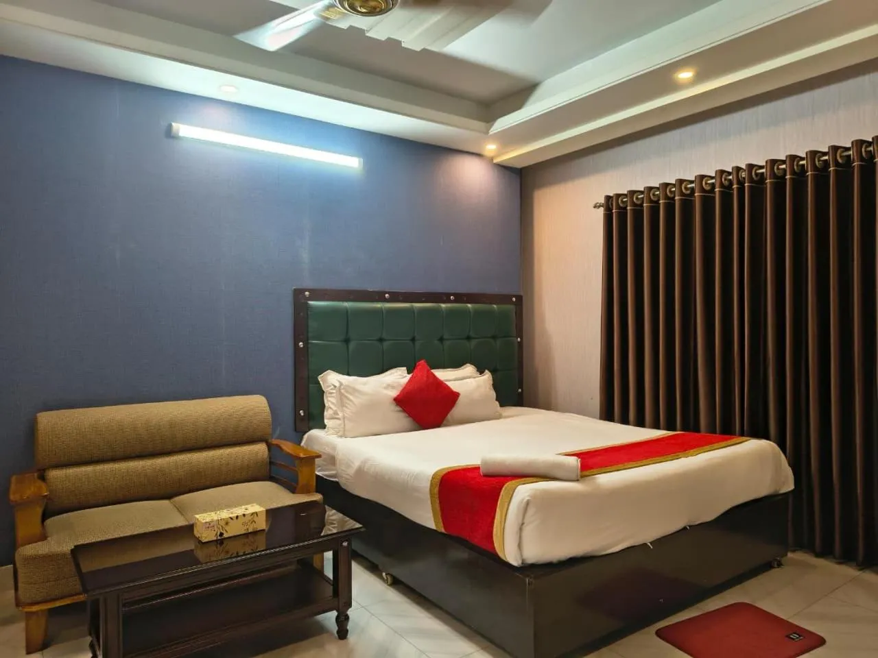 Bed in Hotel White Stone