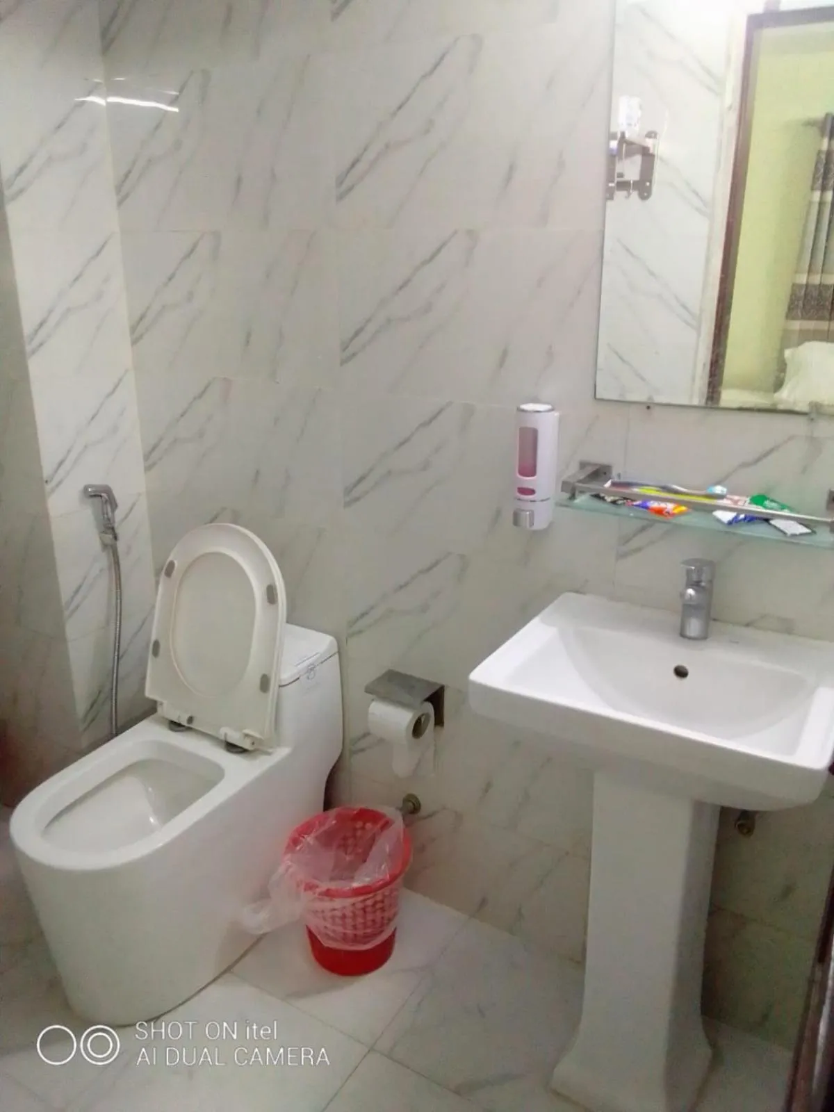 Toilet in Hotel White Stone
