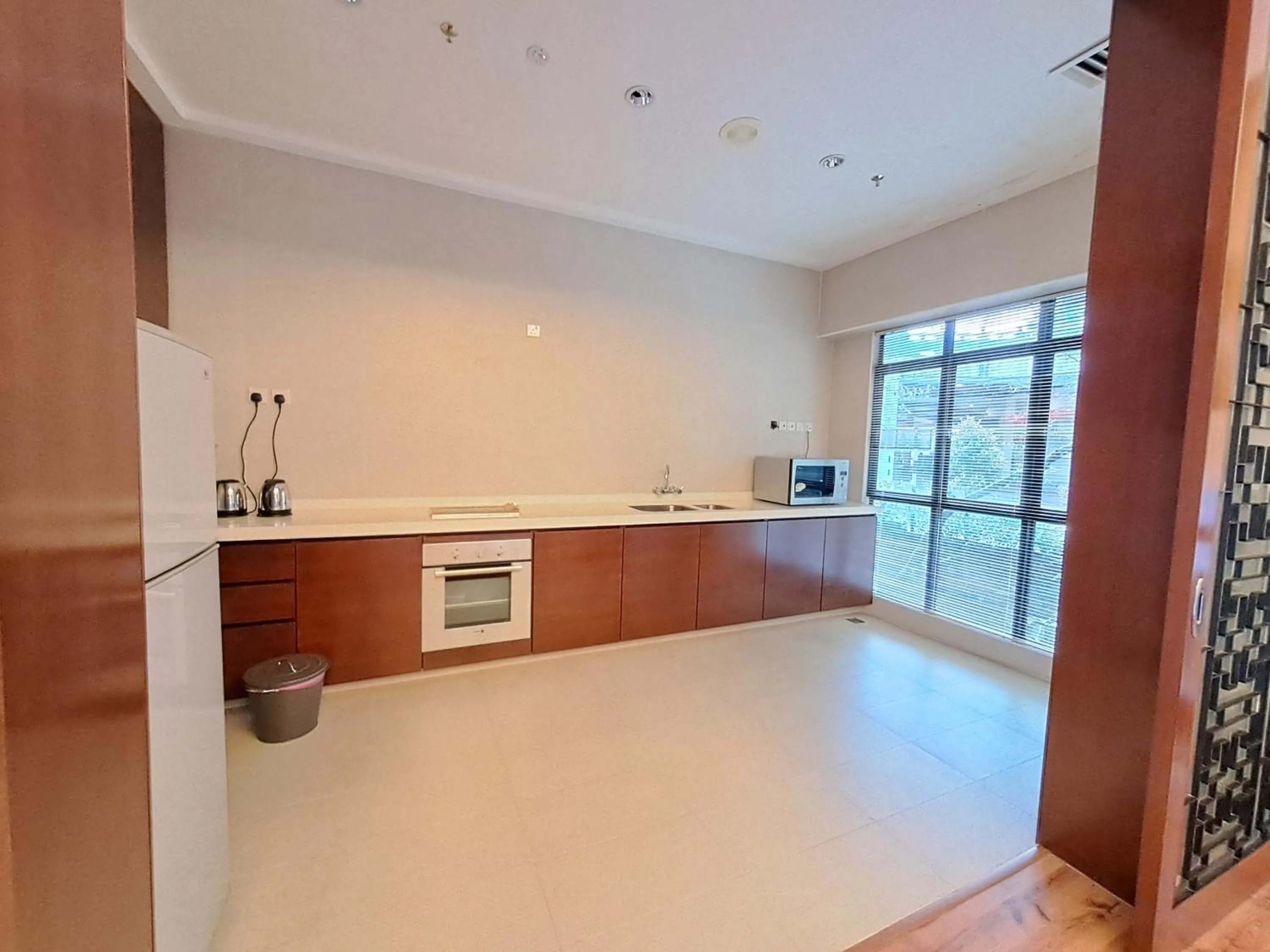 Kitchen or kitchenette in The Artz Hotel