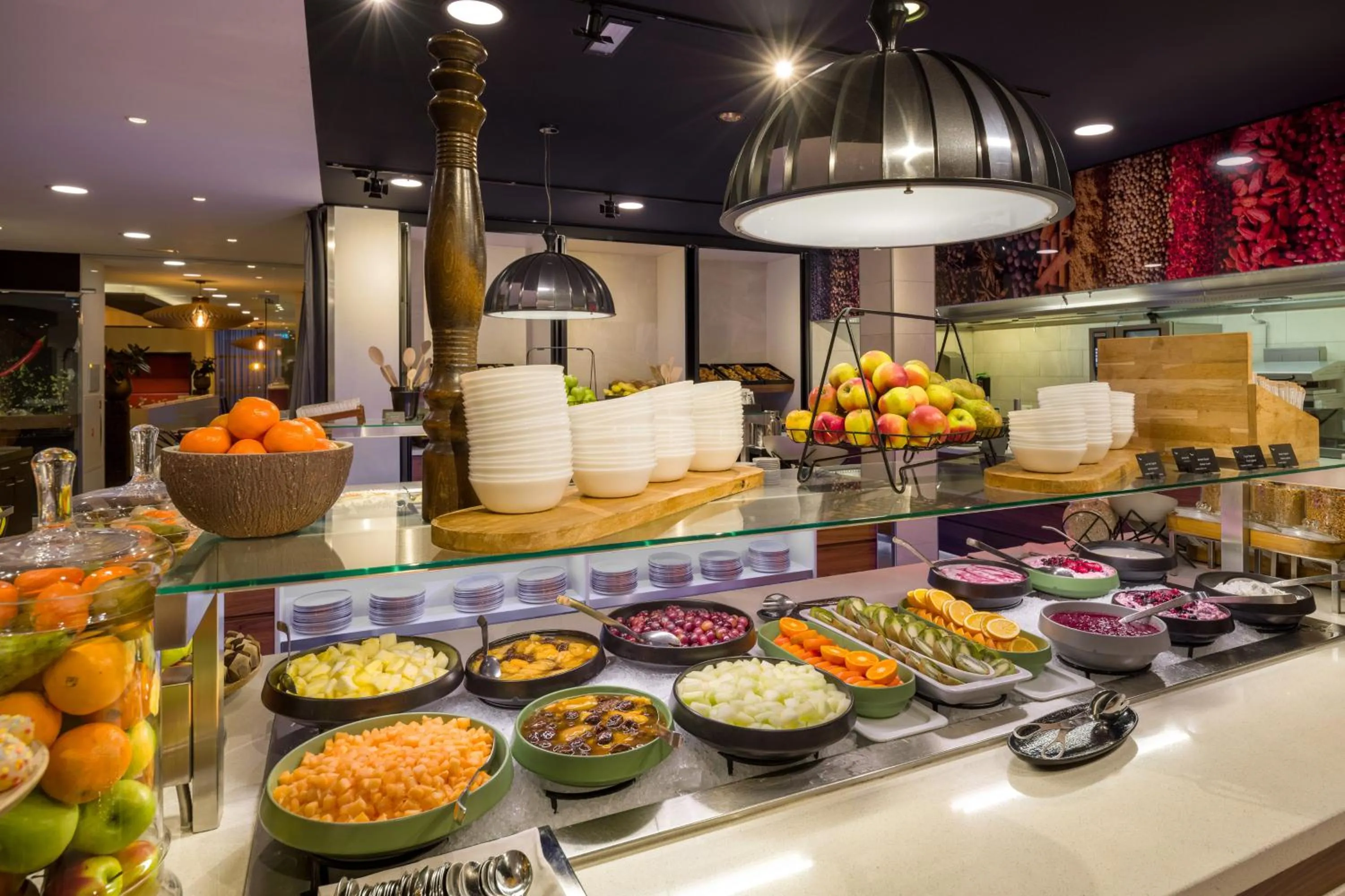 Food in Mövenpick Hotel Amsterdam City Centre