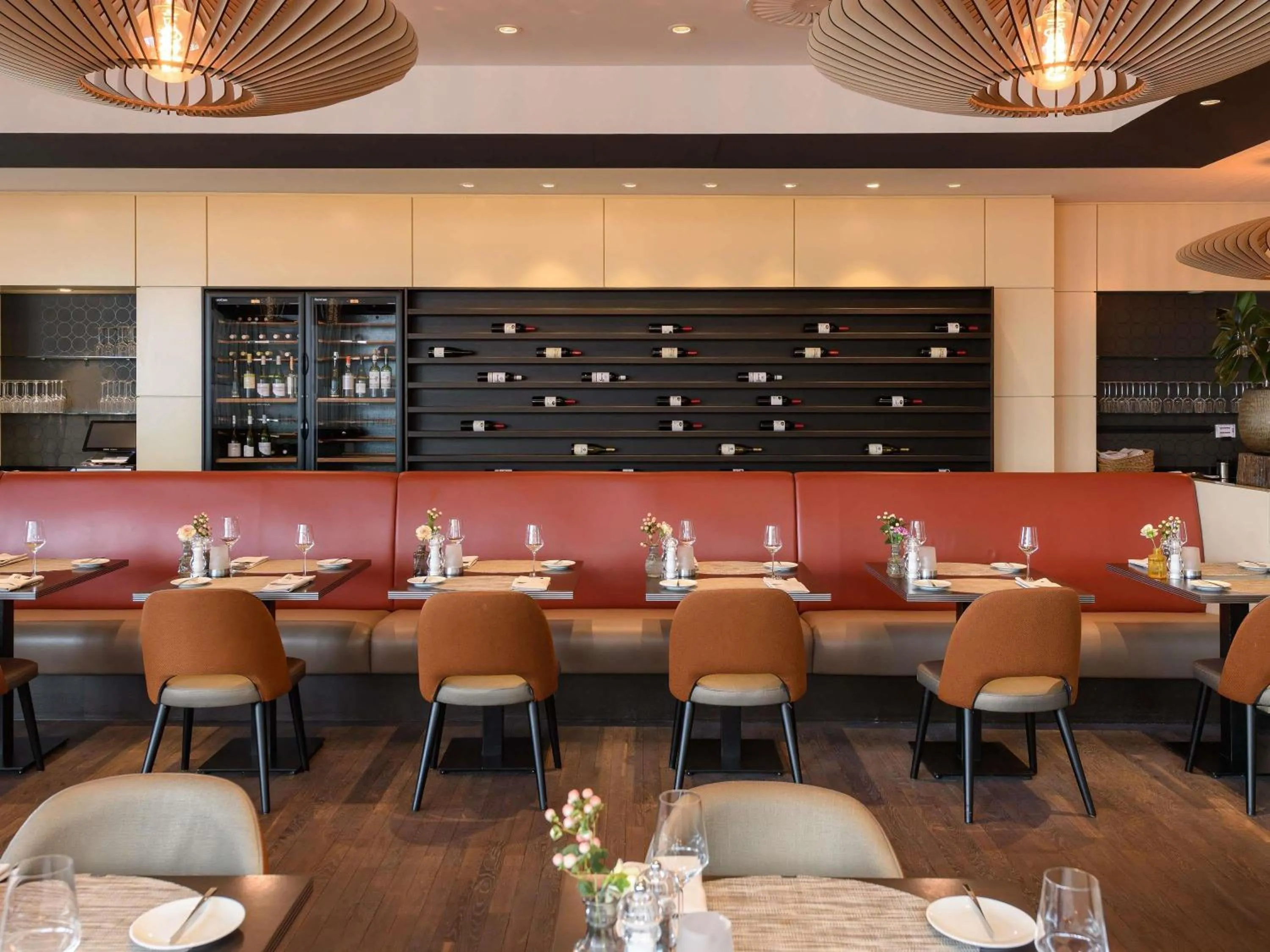 Restaurant/places to eat in Mövenpick Hotel Amsterdam City Centre