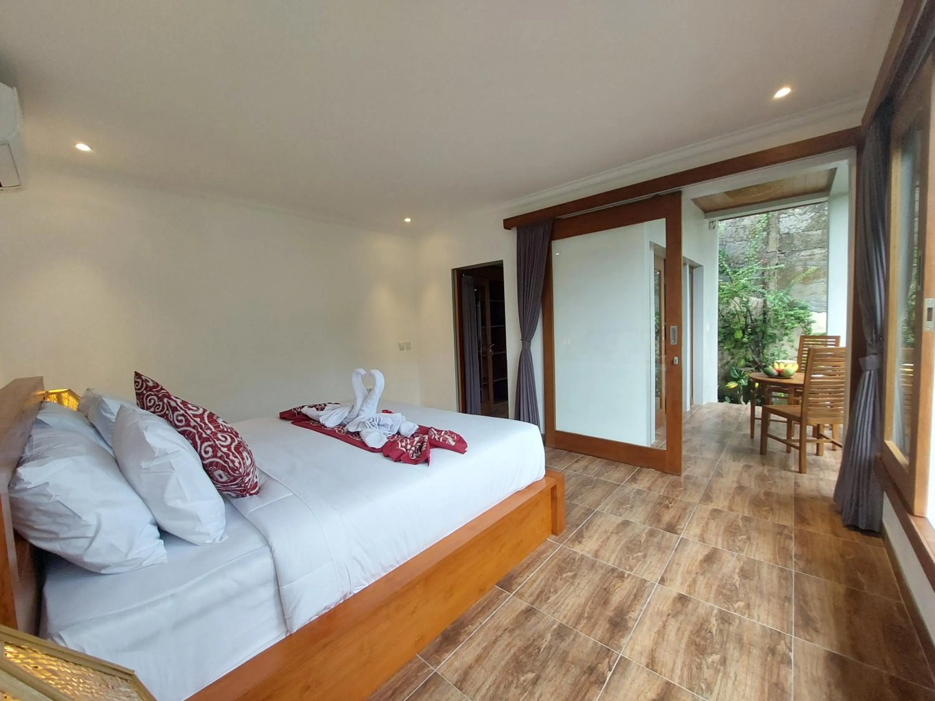 Bed in Prema Shiva Suites and Villas by EPS