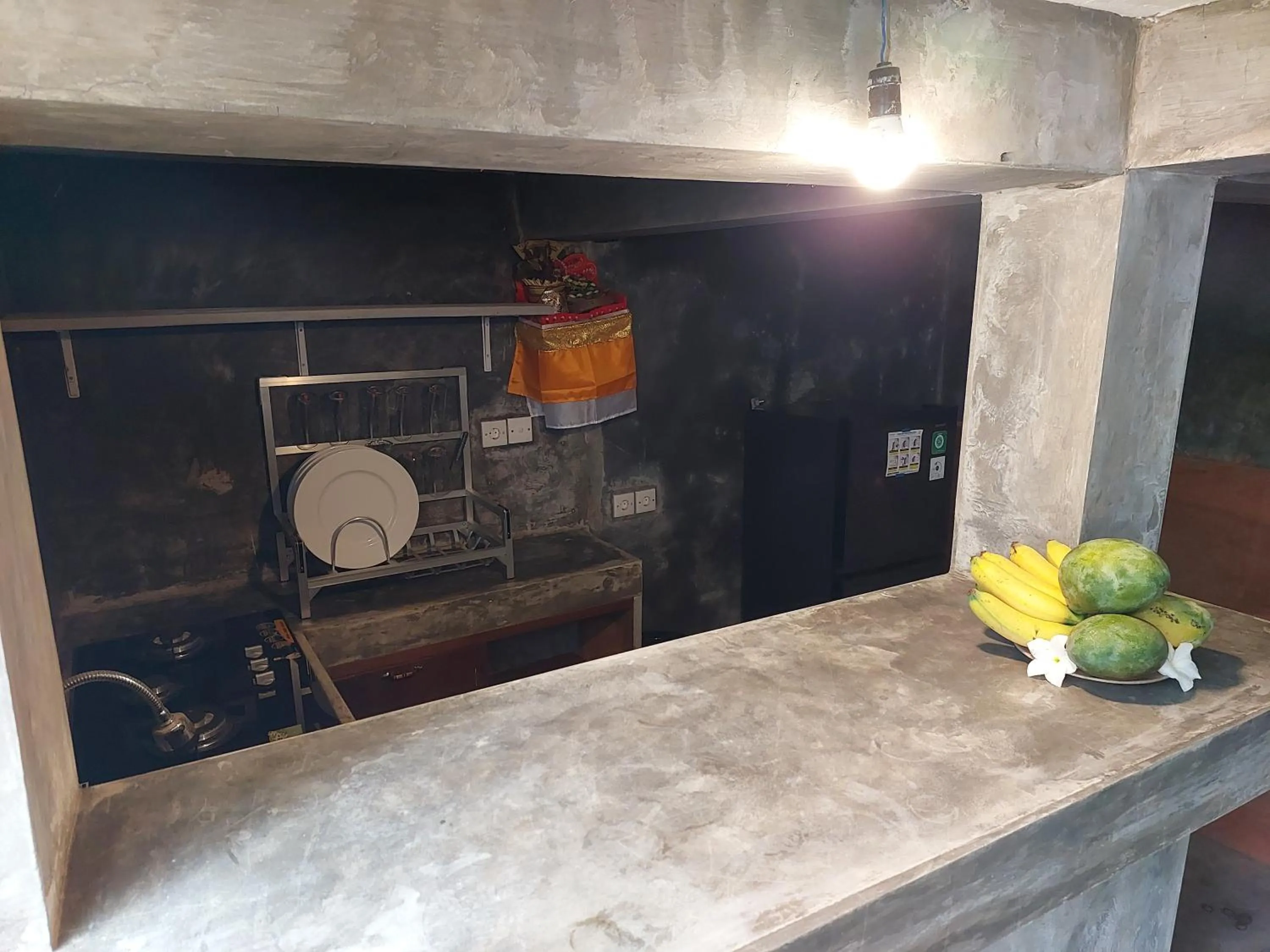 Kitchen or kitchenette in Prema Shiva Suites and Villas by EPS