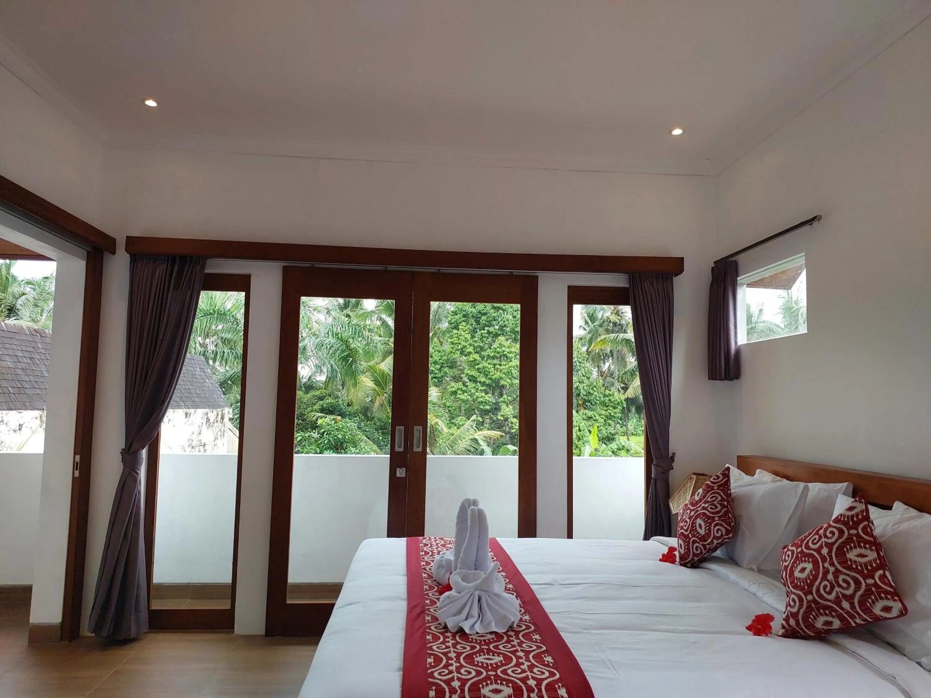 Bed in Prema Shiva Suites and Villas by EPS