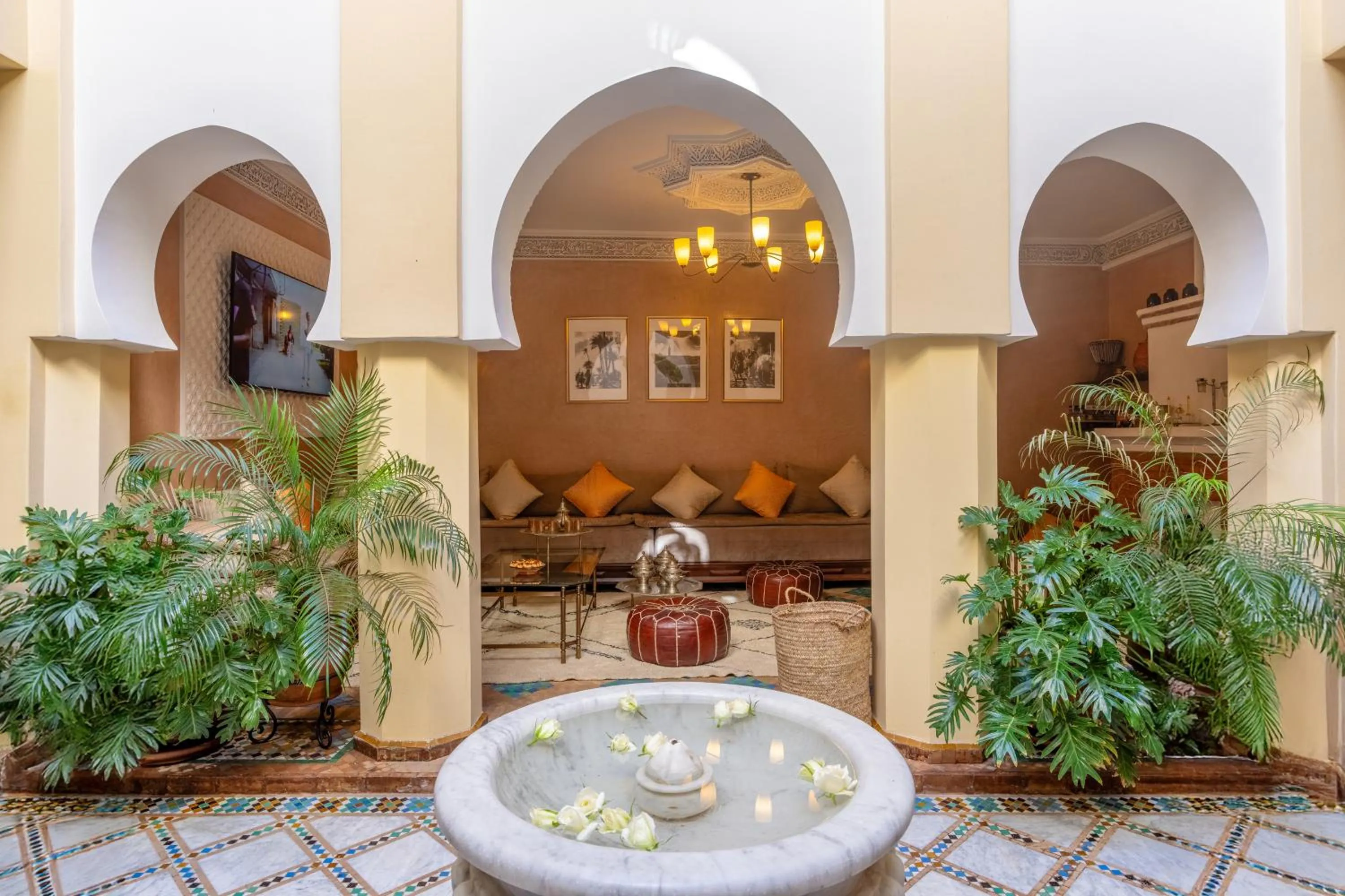 Food and drinks in Riad Amalia
