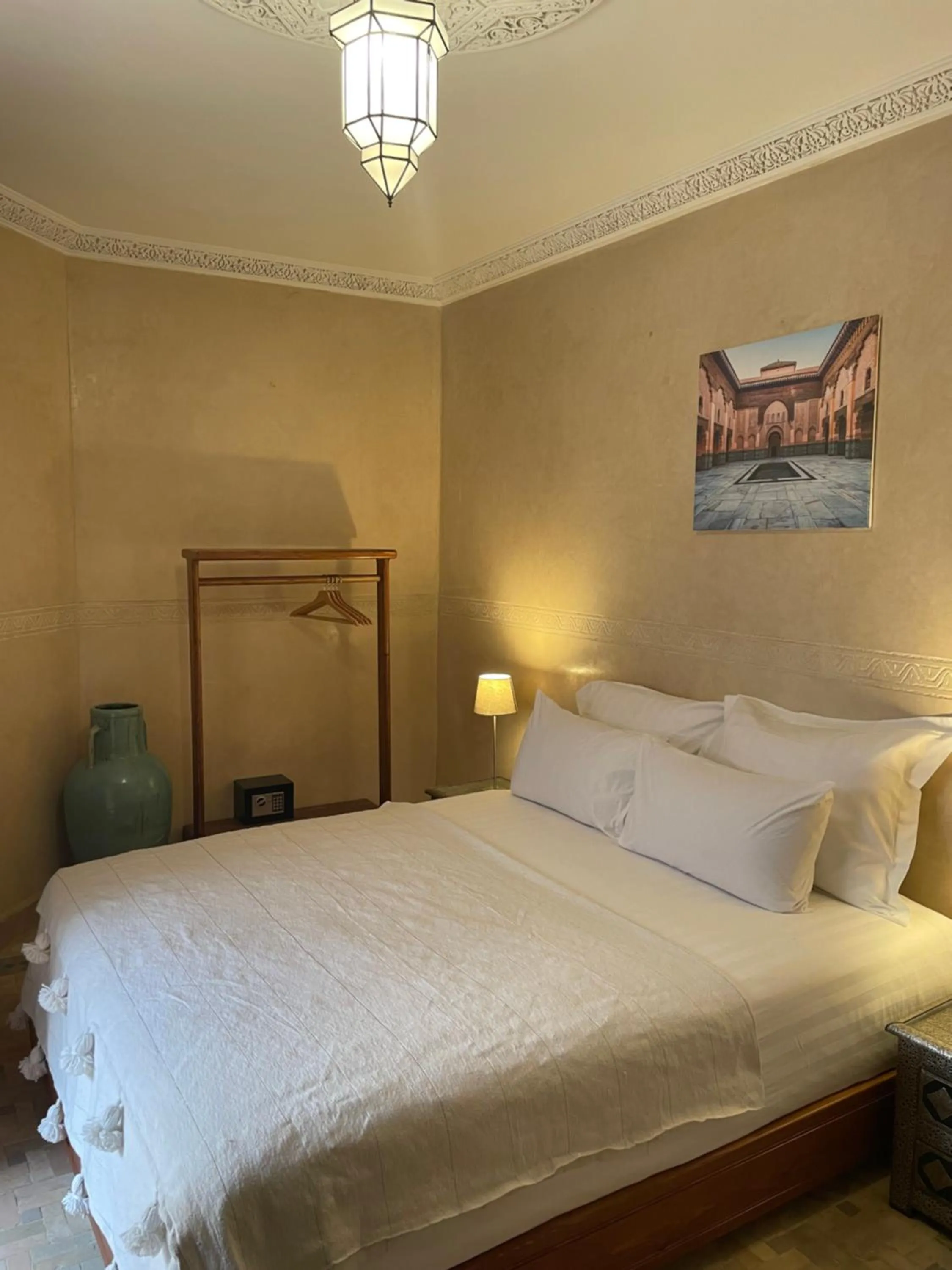 Bedroom, Bed in Riad Amalia