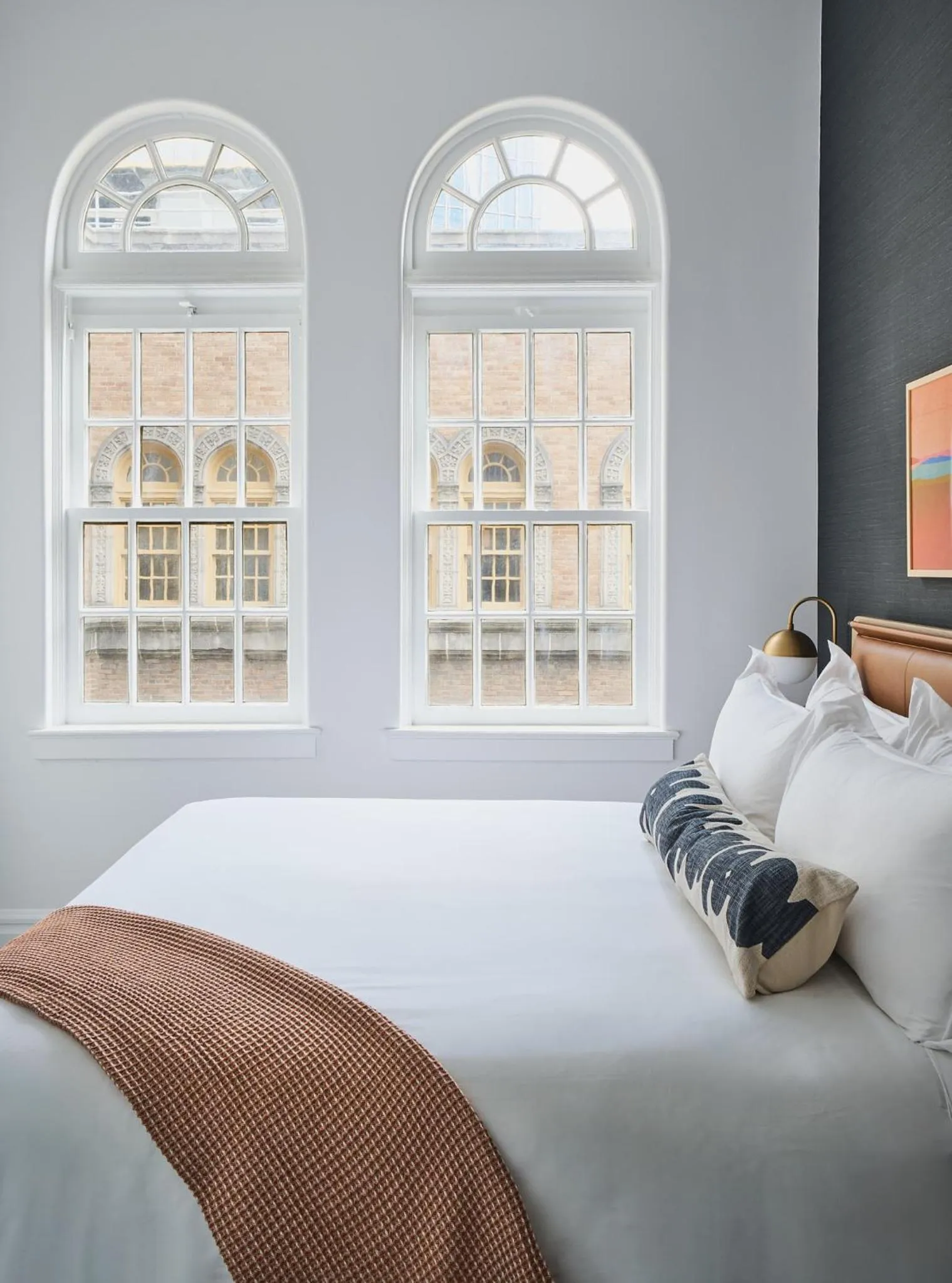 Bed in Rusk House Serviced Apartments