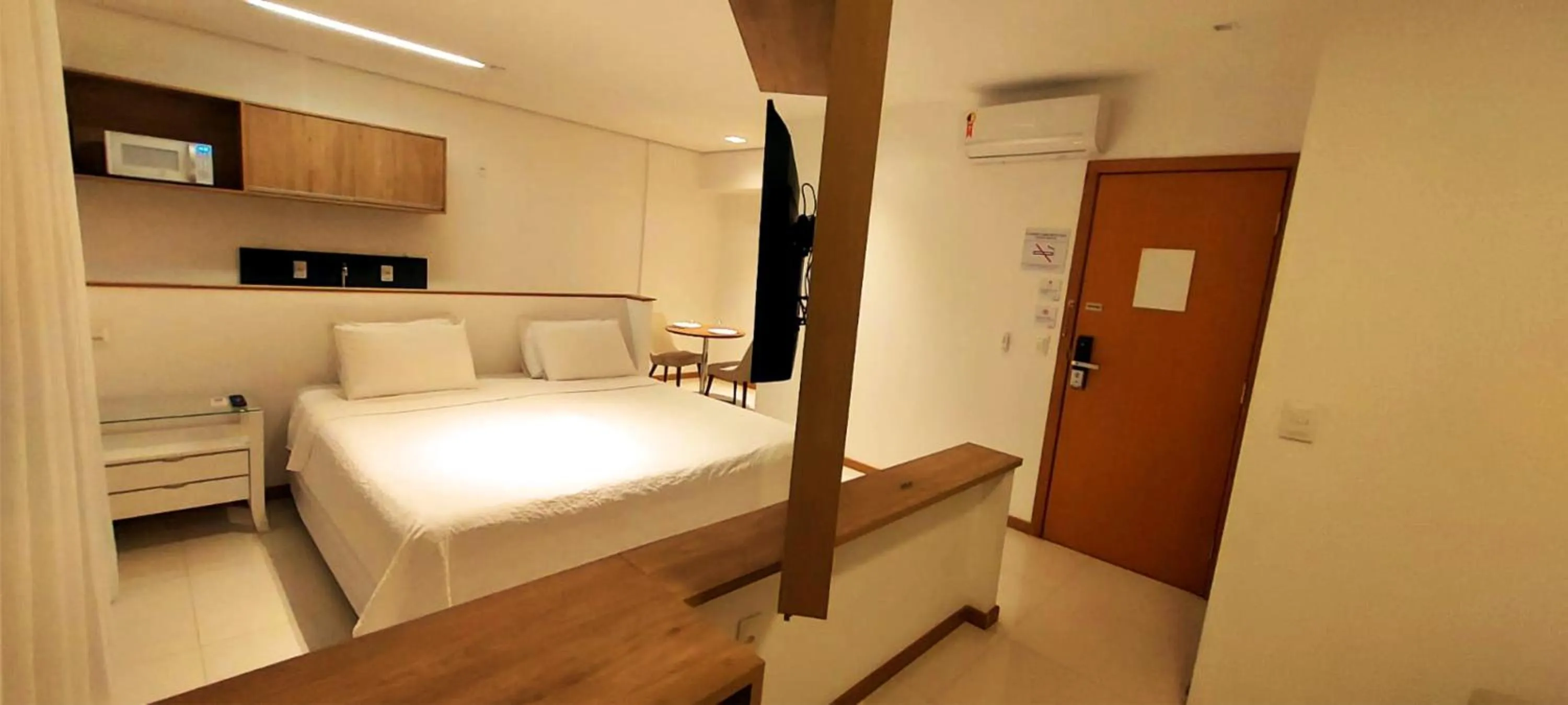 Bedroom, Bed in Starlis Home - Versátil