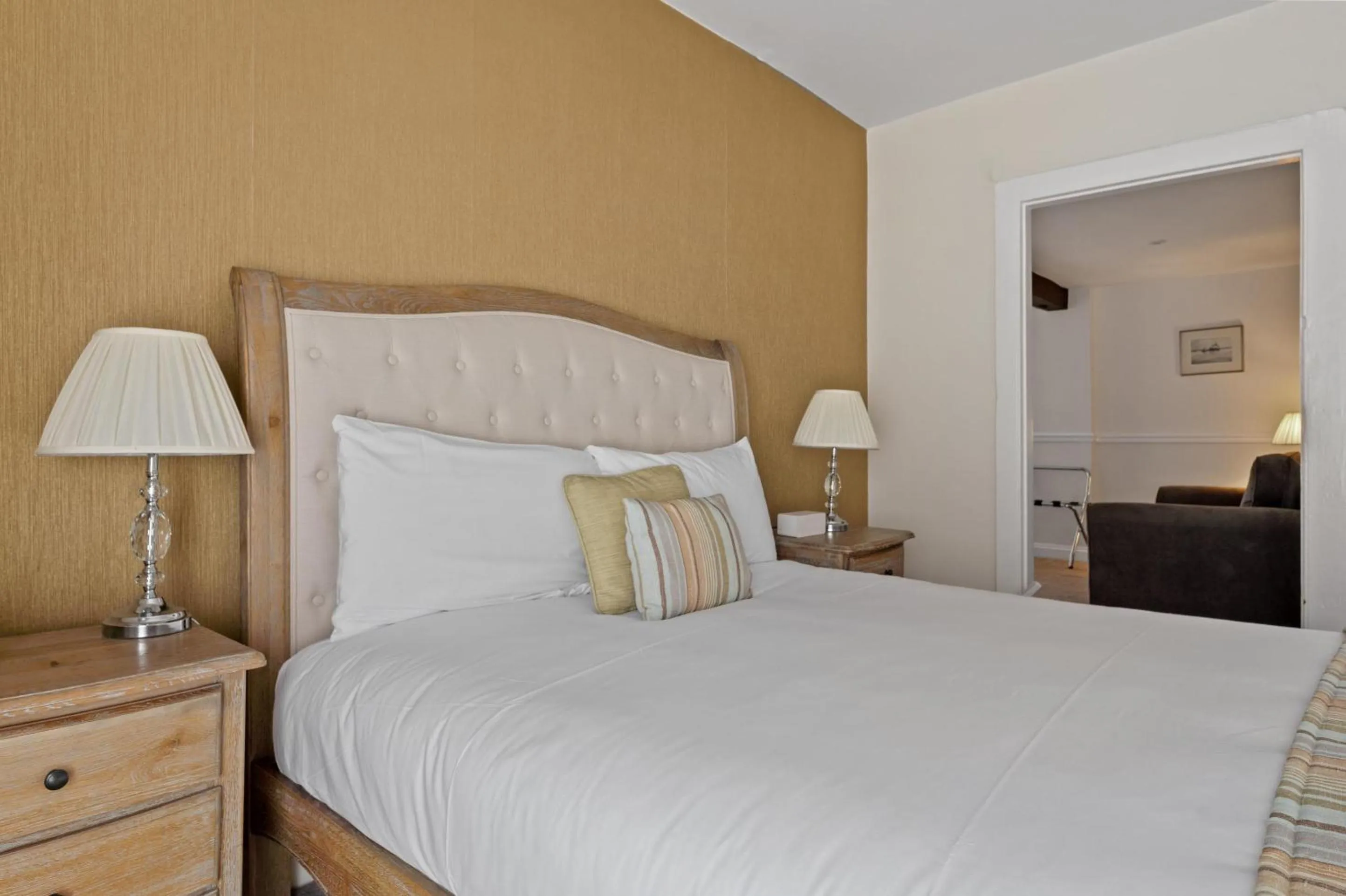 Bedroom, Bed in Sleeping Bear Hotels Dorchester